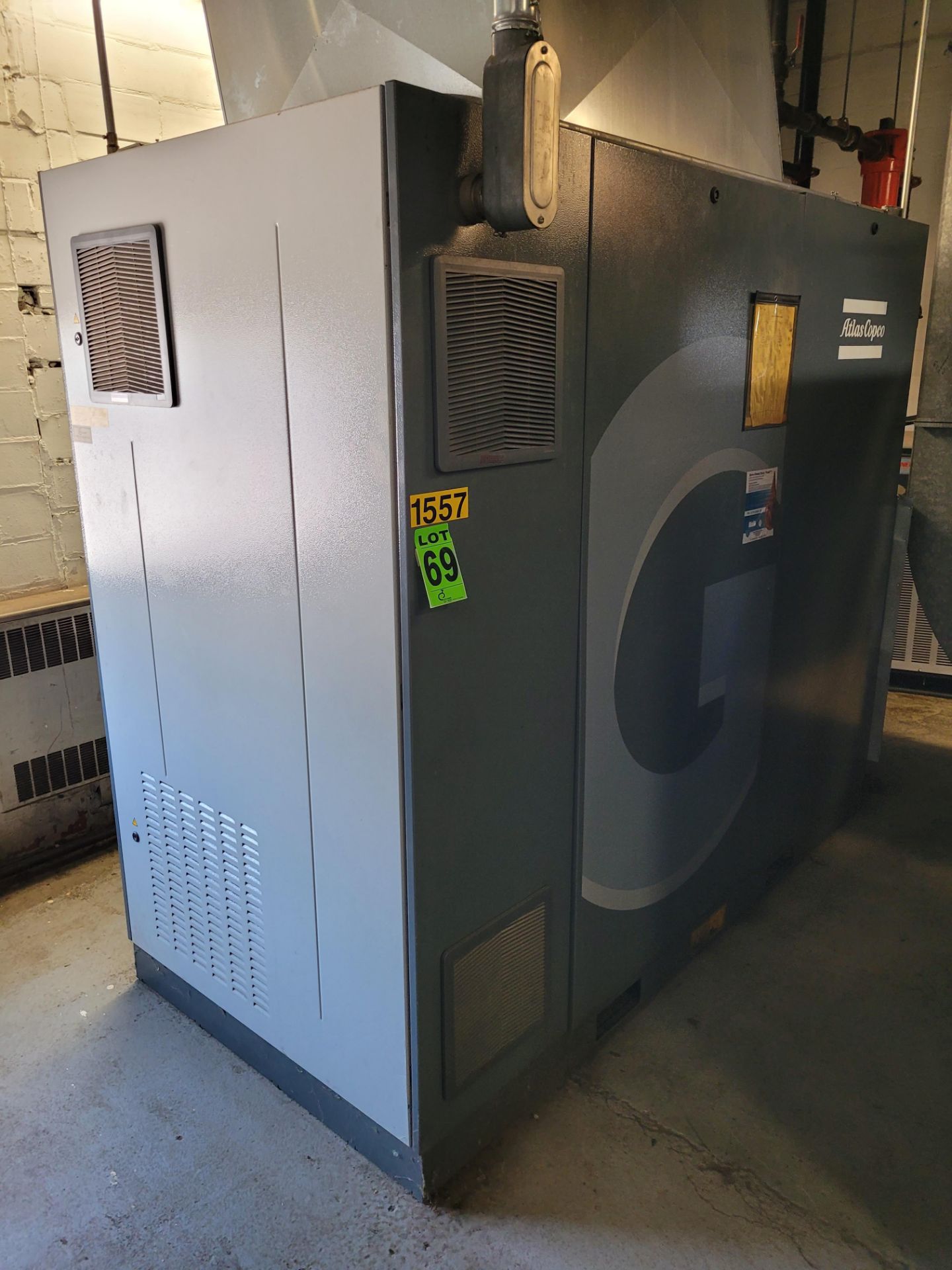 2013 100 HP ATLAS COPCO mod. GA75VSD Variable Speed Rotary Screw Air Compressor, 41600hrs