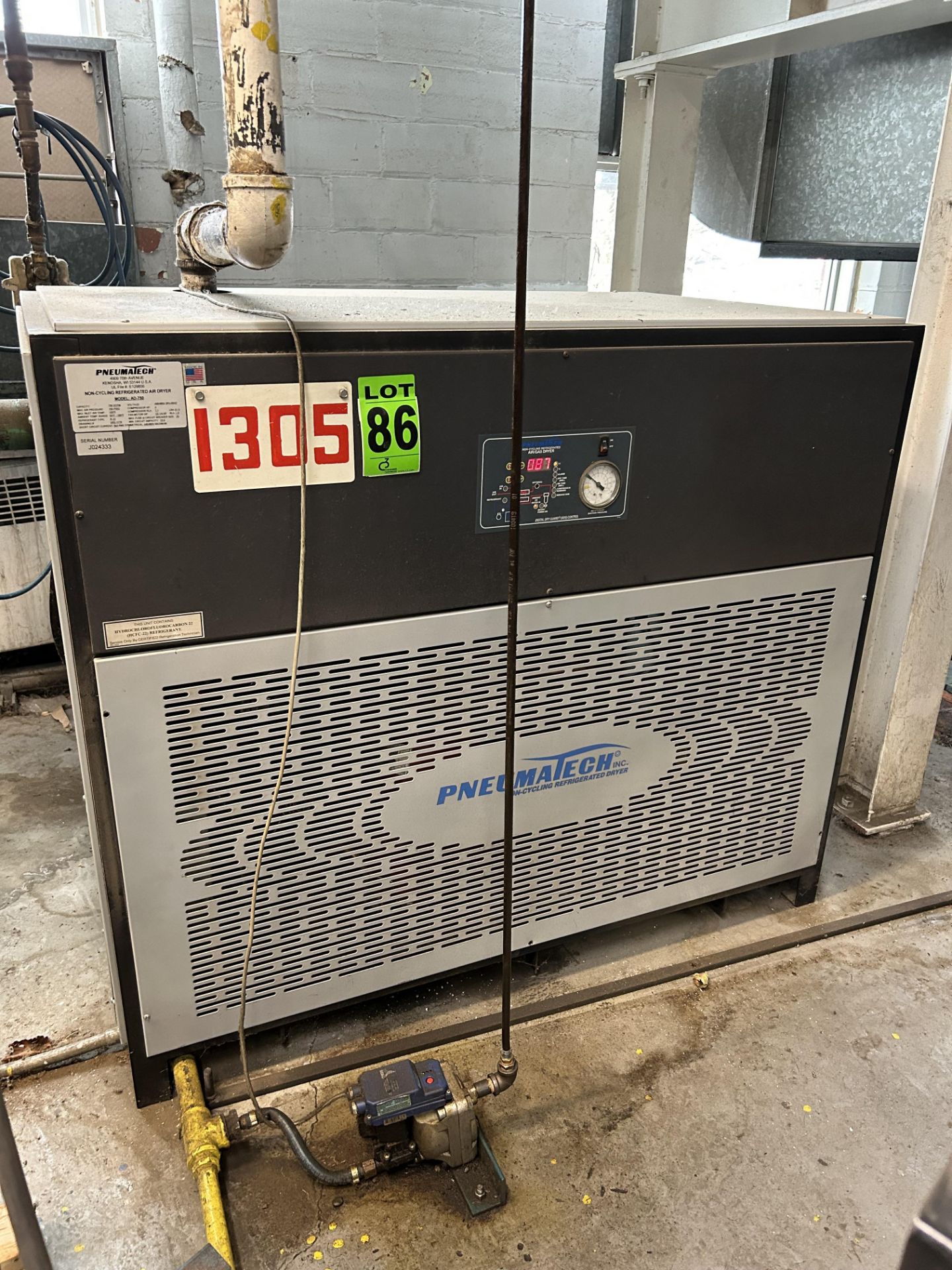 PNEUMATECH mod. AD750 750-scfm, Refrigerated Air Dryer, ser. J024333