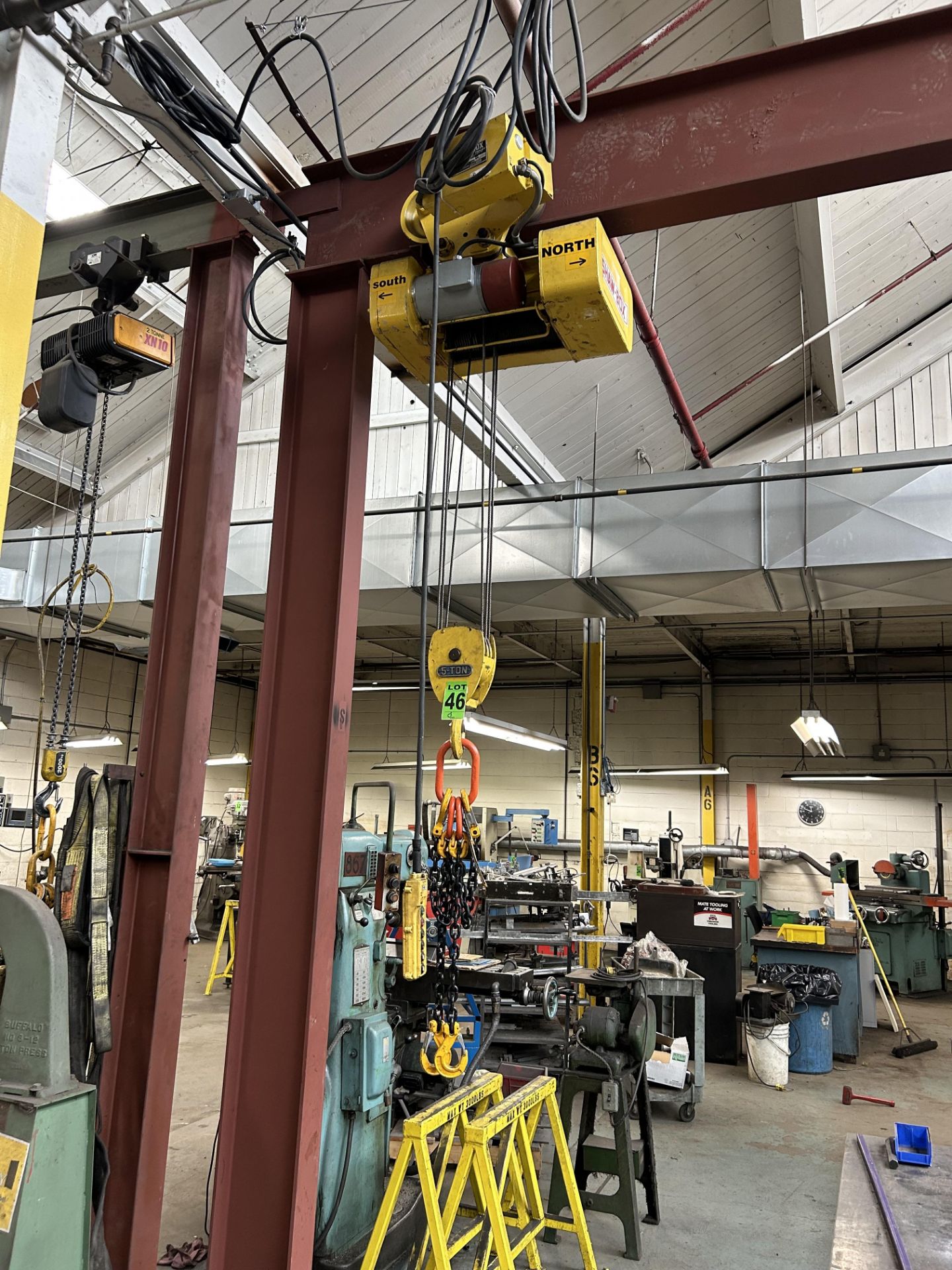 5 Ton Monorail Crane System incl. SHAW-BOX 5-Ton cable hoist mod.3-11275-3, 75 fpm., ser. L3-60677, - Image 2 of 10