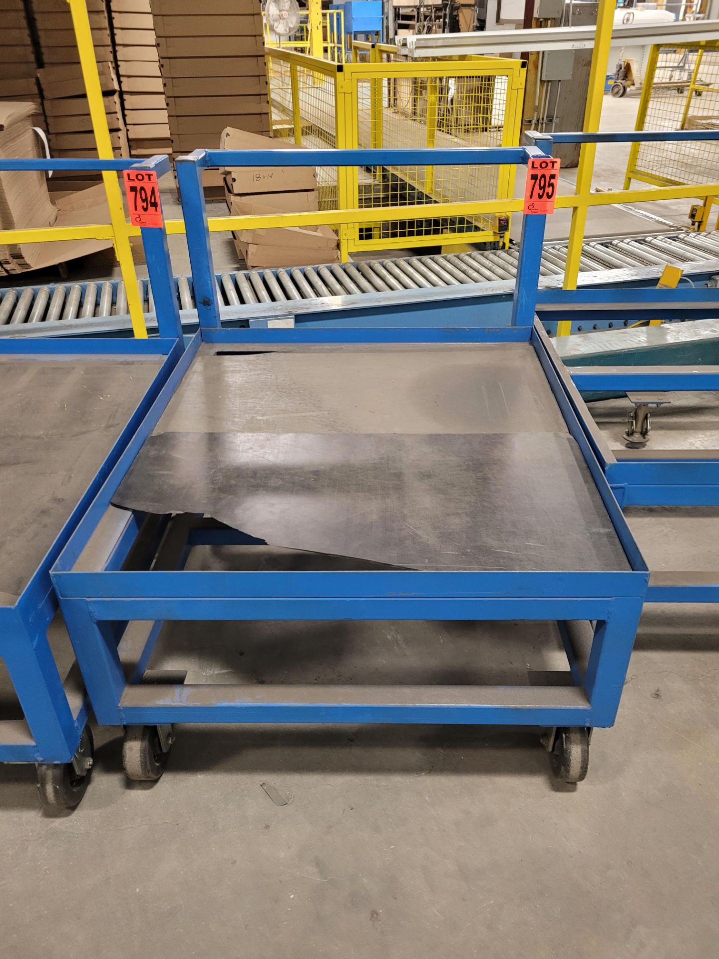 2-level steel frame cart w/ composite surface, handle, floor lock - Image 2 of 2