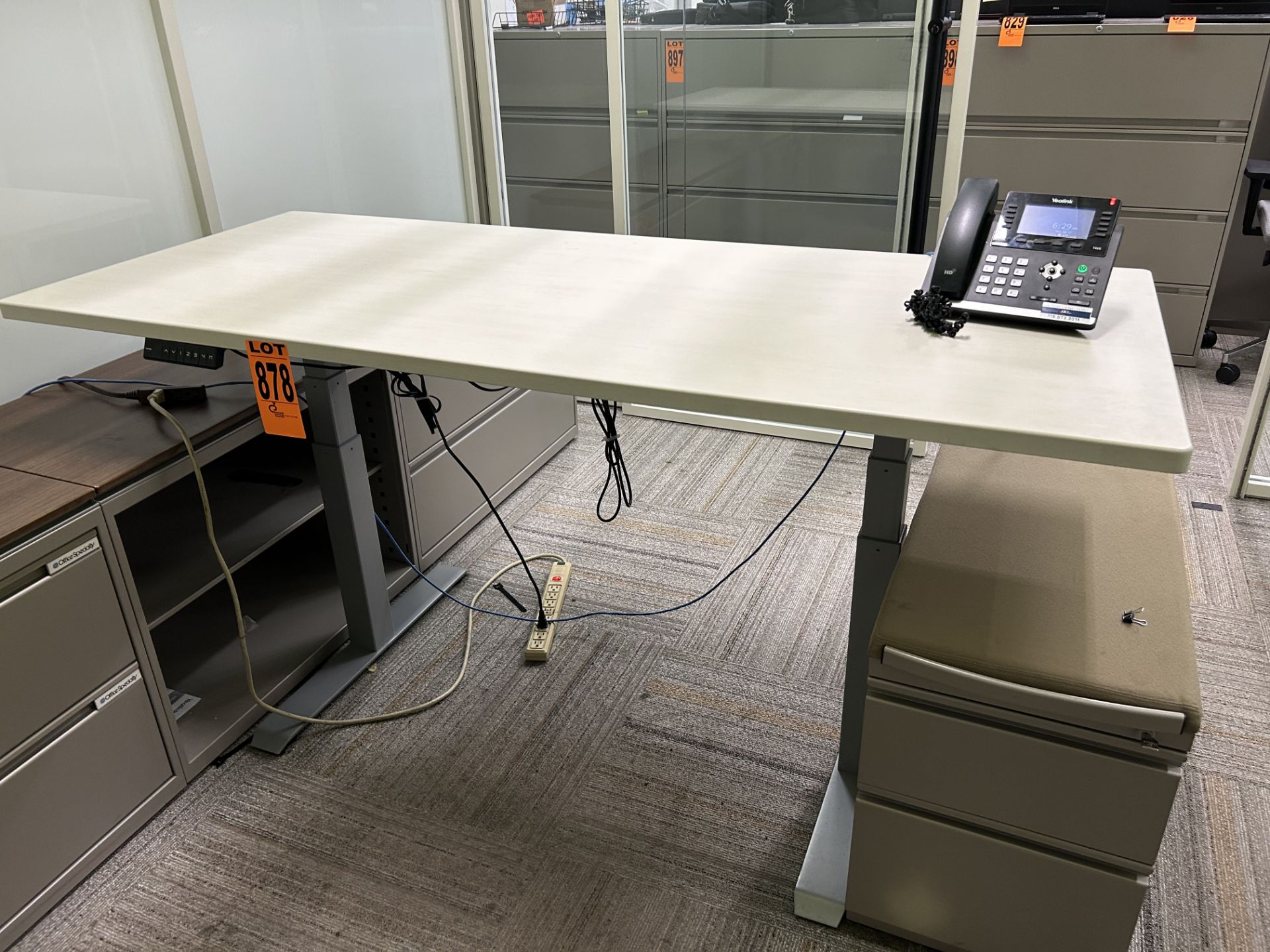 INSCAPE adjustable height, programmable control electric desk w/composite surface