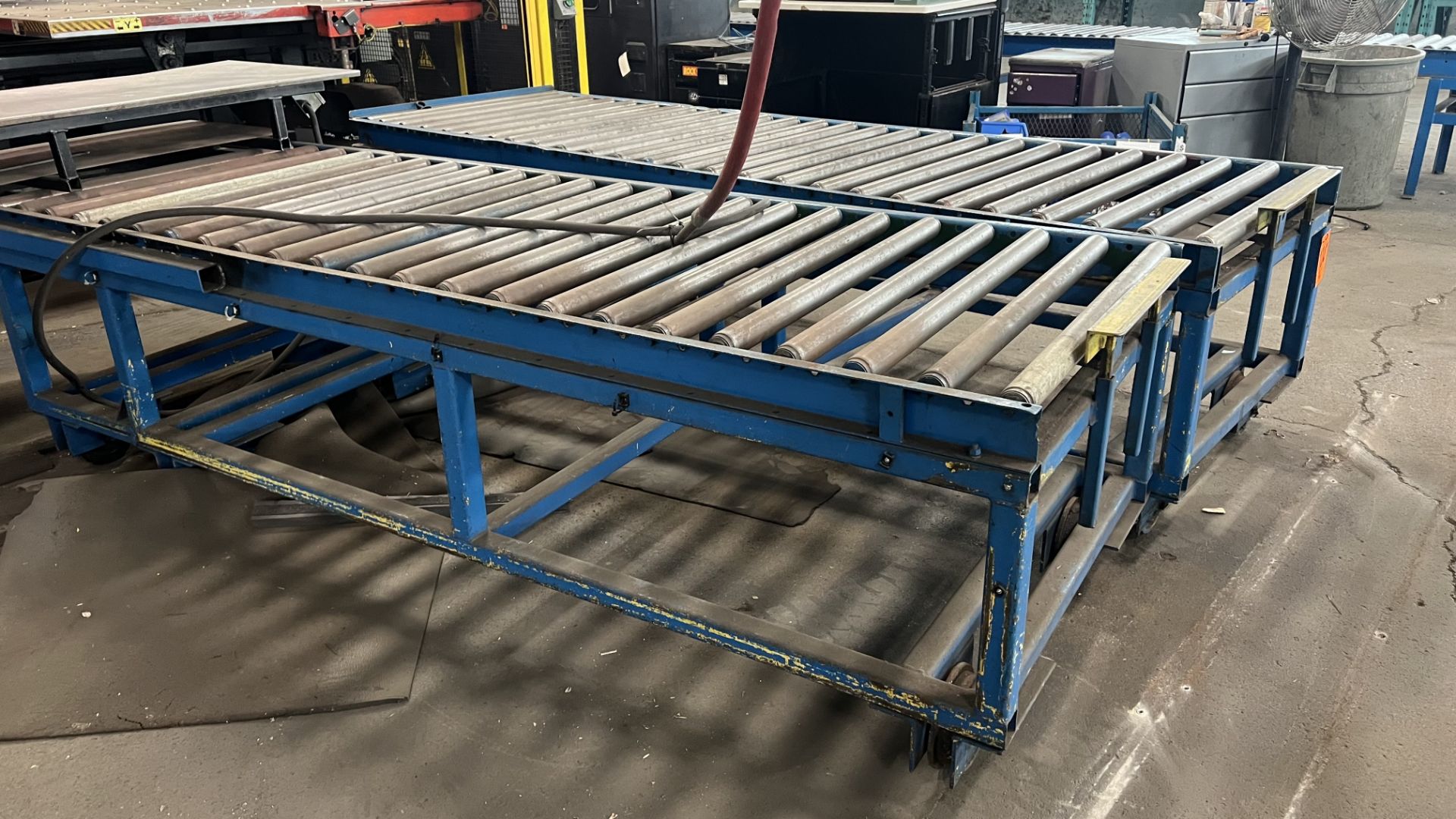 Lot of (2) 10' steel frame manual roller conveyor w/ 2-rail wheels and 4-casters, w/ adjustable bump - Image 2 of 2