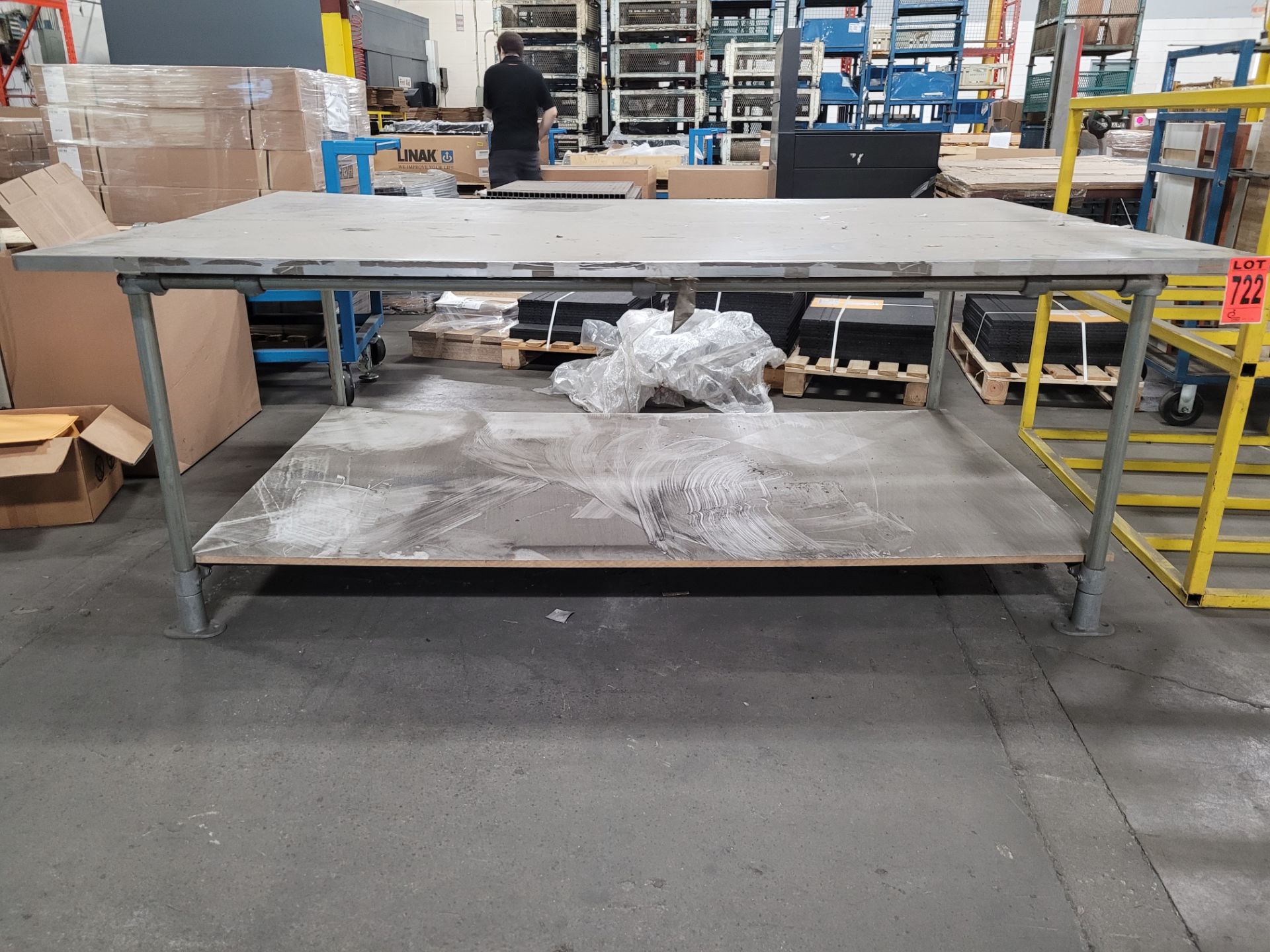 2-level stainless steel worktable on galvanized steel frame - Image 2 of 5