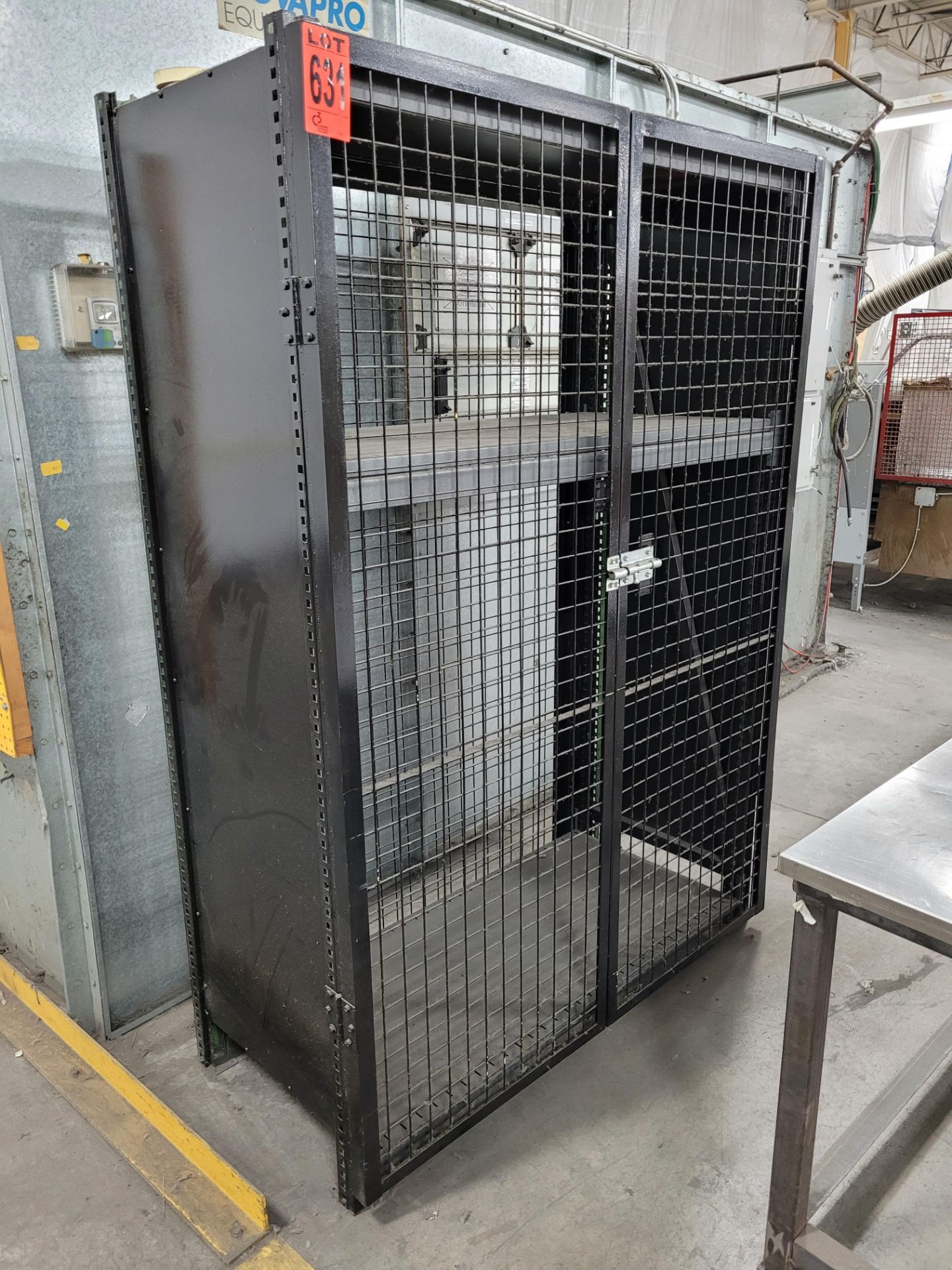 Metal locker w/ (2) locking gate doors, (2) steel shelves