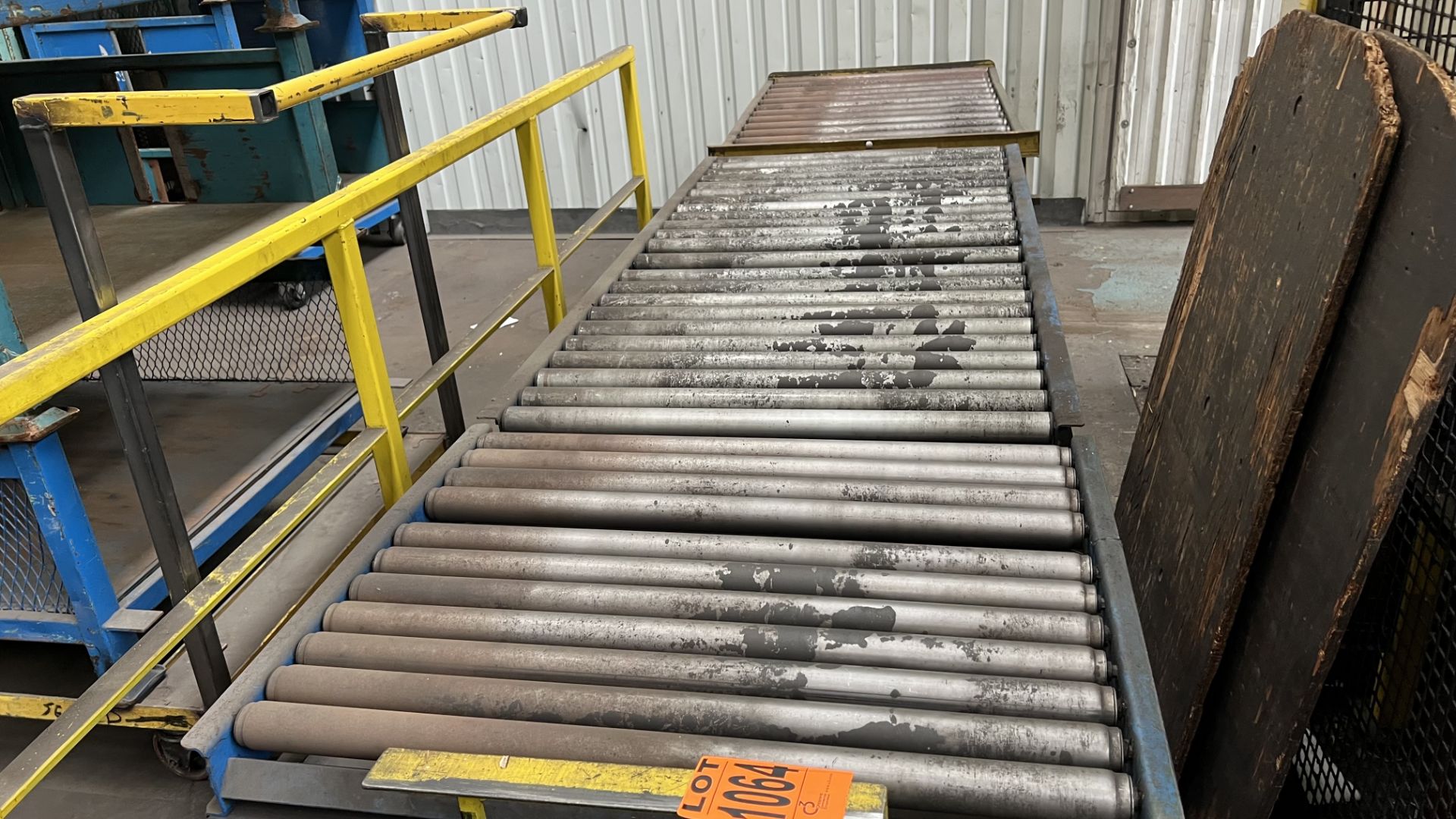 Lot of manual roller conveyors incl. (1) 2-level unit w/ rail wheels and casters and (3) sections of - Image 3 of 3