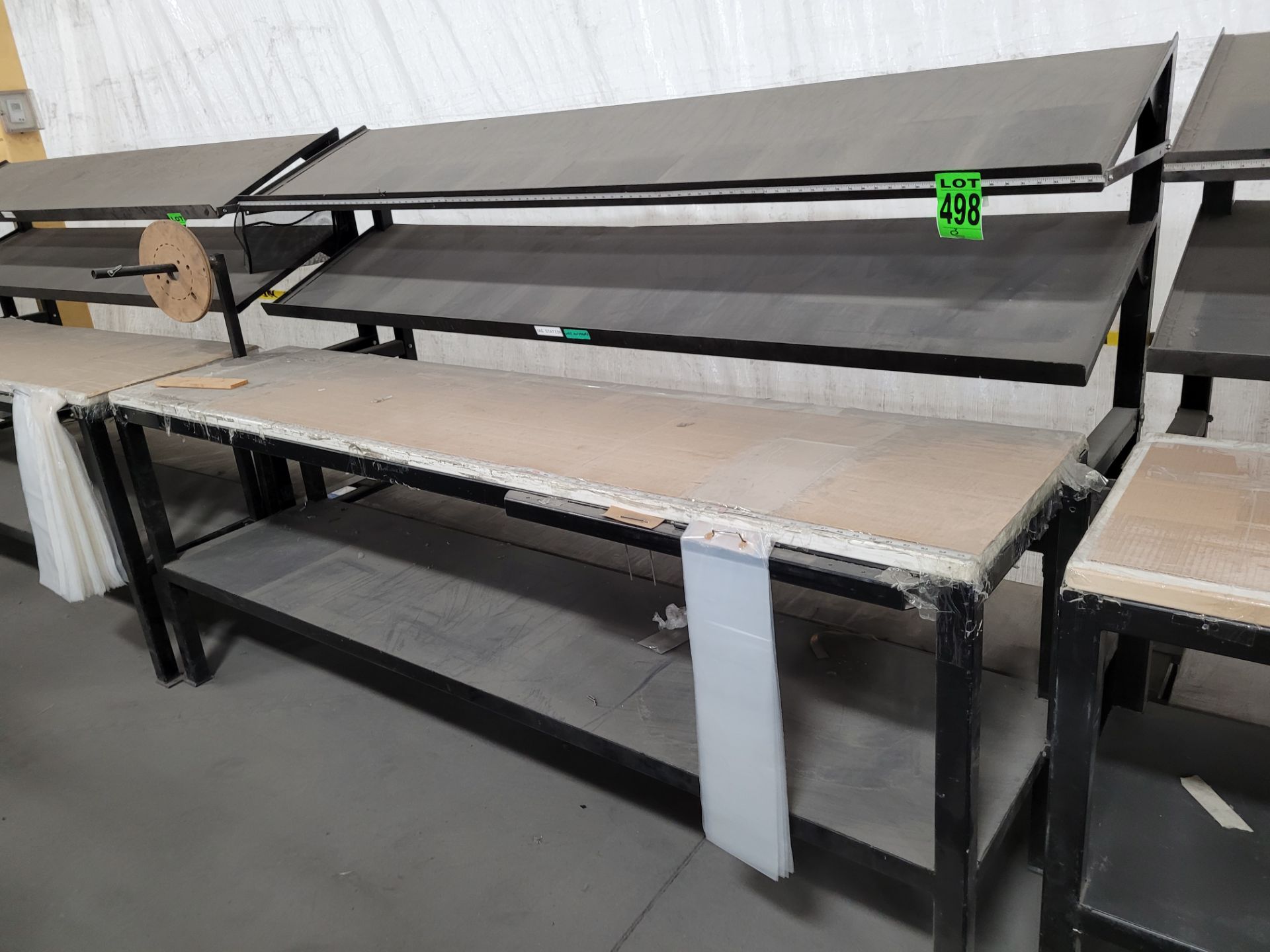 Steel frame 2-level inspection table with wood surface, 2 inclined backboard shelves