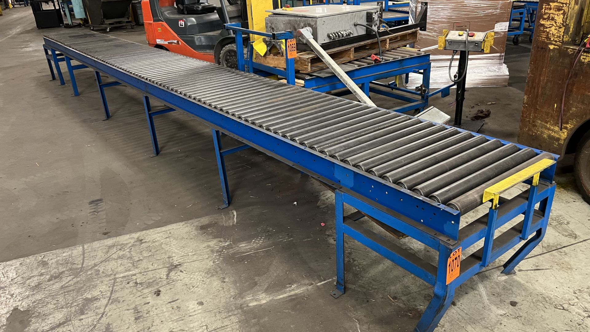 20' Section of steel frame manual roller conveyor w/ adj. bumper bar