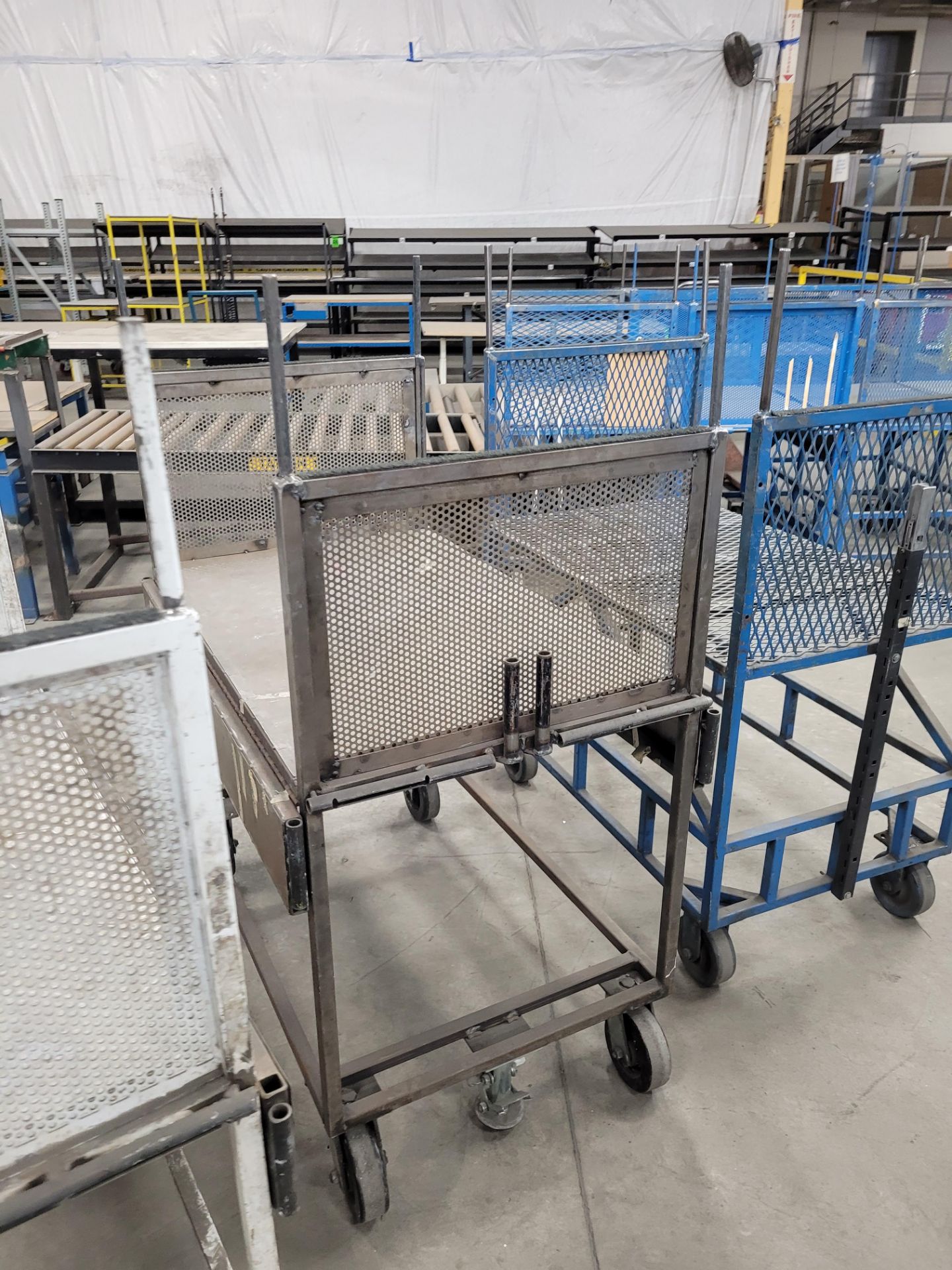 Lot of (3) steel-lattice carts w/handles, casters, wheel lock, (2) w/ expandable sides and floor loc - Image 3 of 4
