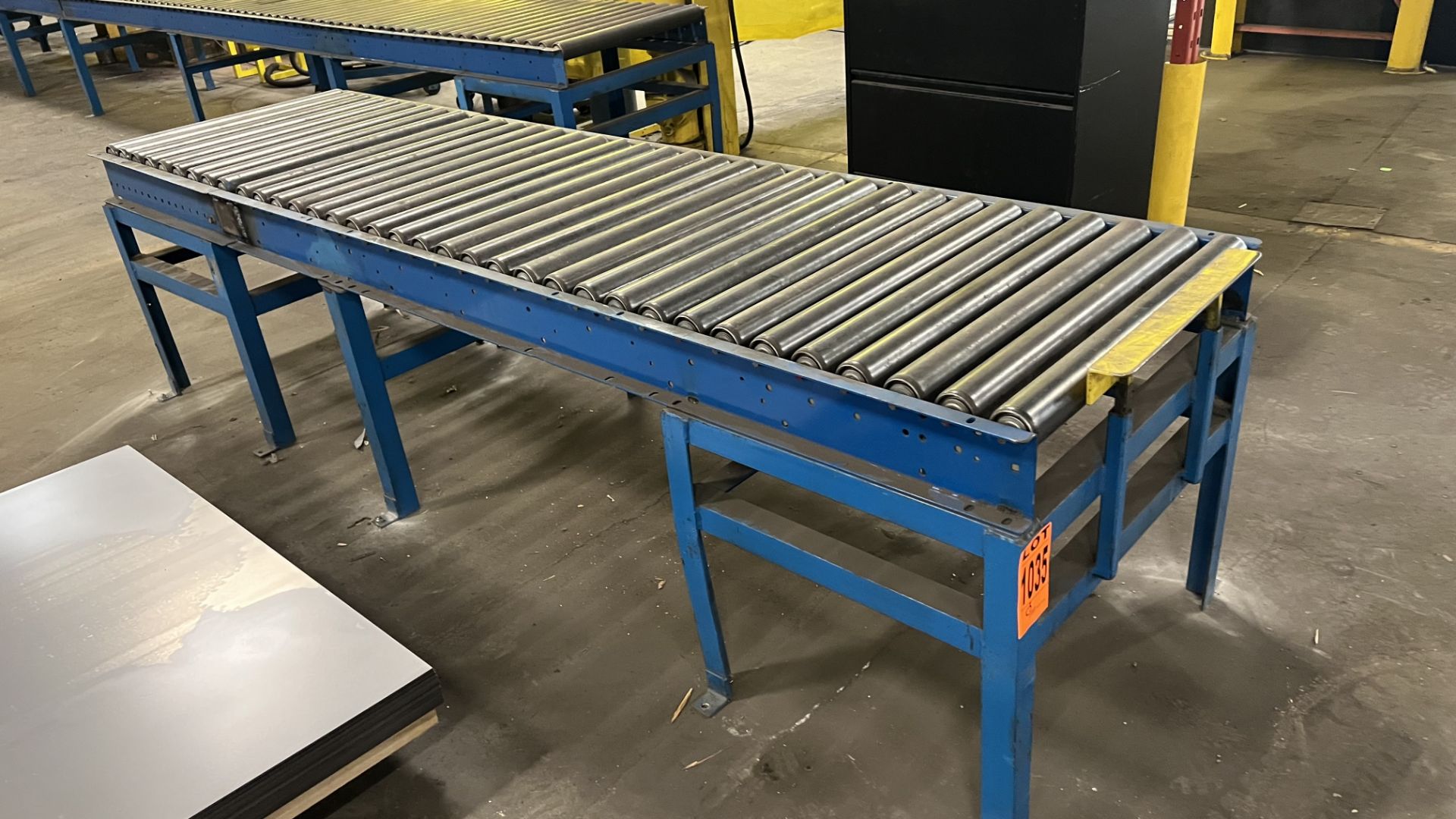 (2) Sections of manual roller conveyors, (1) 8' and (1) 20' - Image 2 of 3