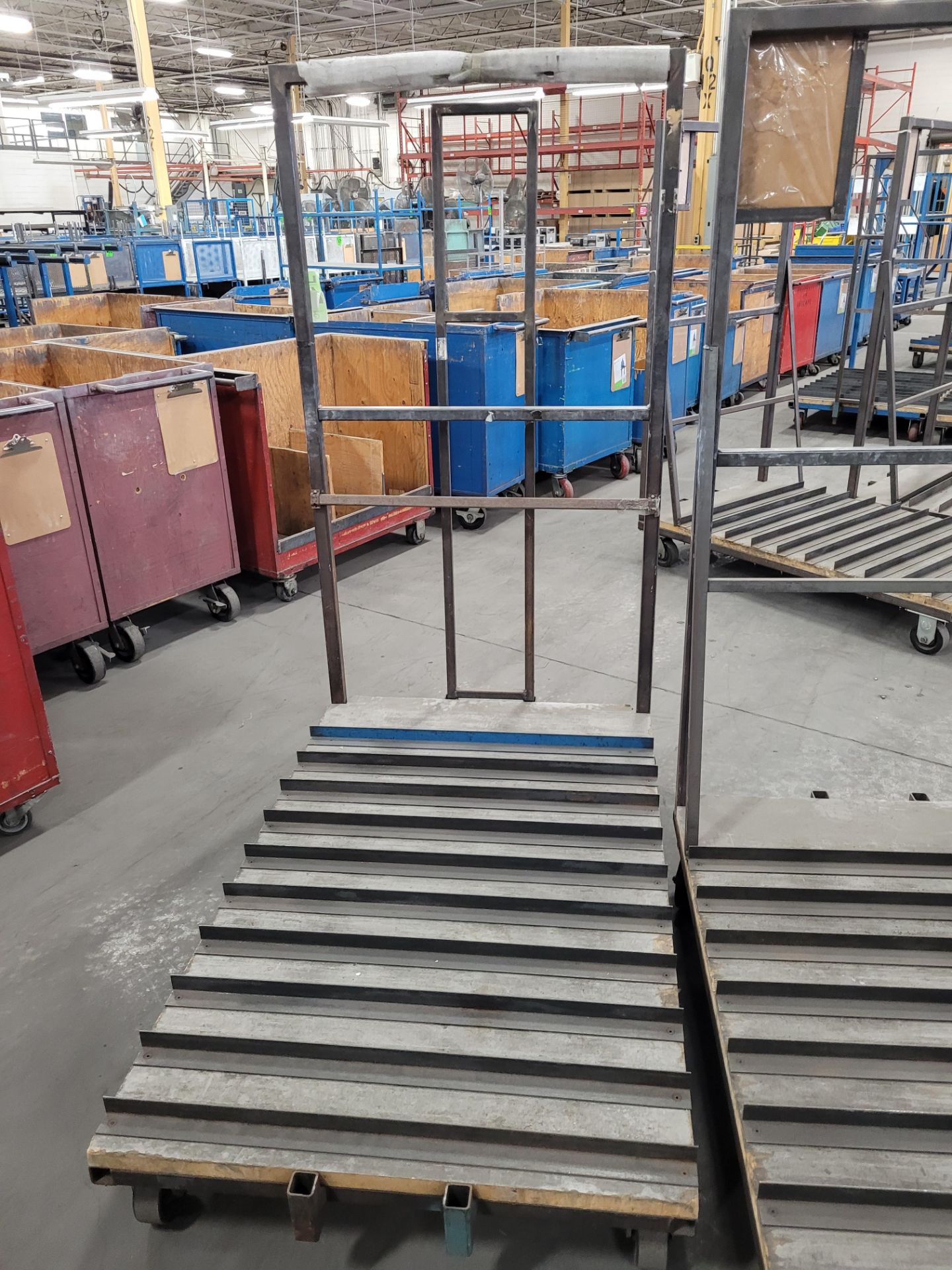 Lot of (2) steel carts (9) steel dividers, casters, removable steel sides, (1) w/ floor lock - Image 6 of 6