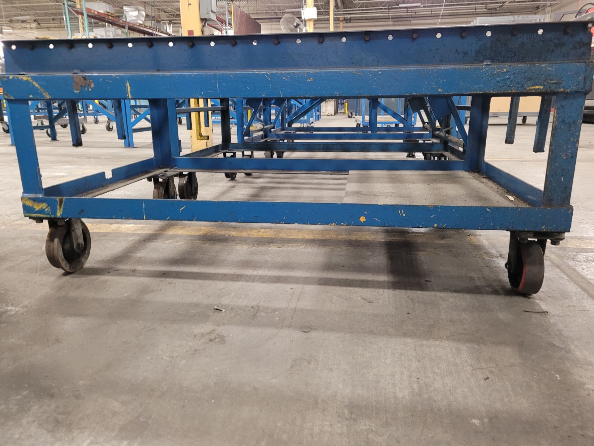 Lot of (4) Heavy-duty steel frame mobile roller conveyor, (2) w/ (4) casters, (2) w/ (2) casters and - Image 9 of 9