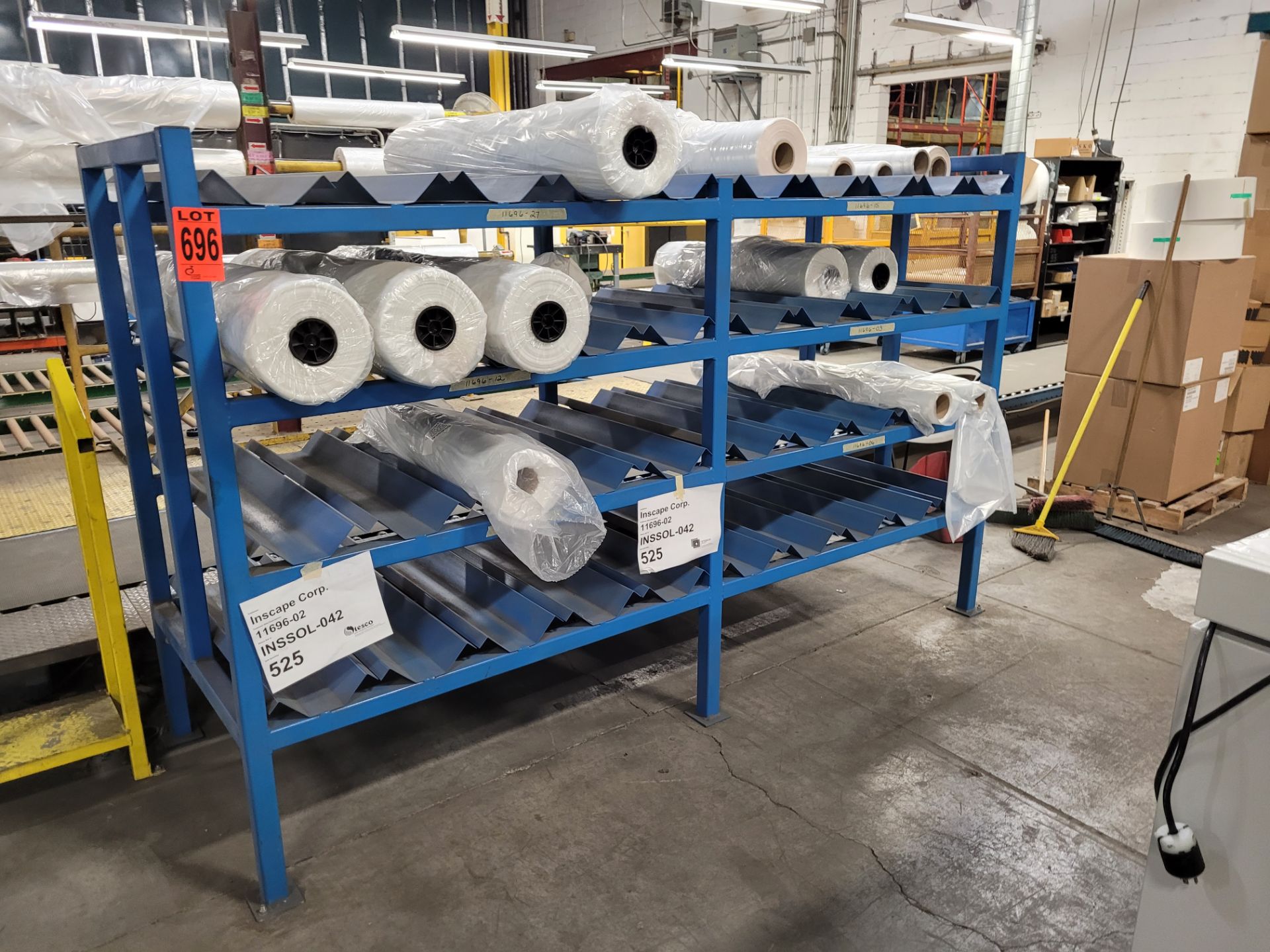 Steel Racking System for rolls, 3-levels, 8-shelves, 5-half-moon separators