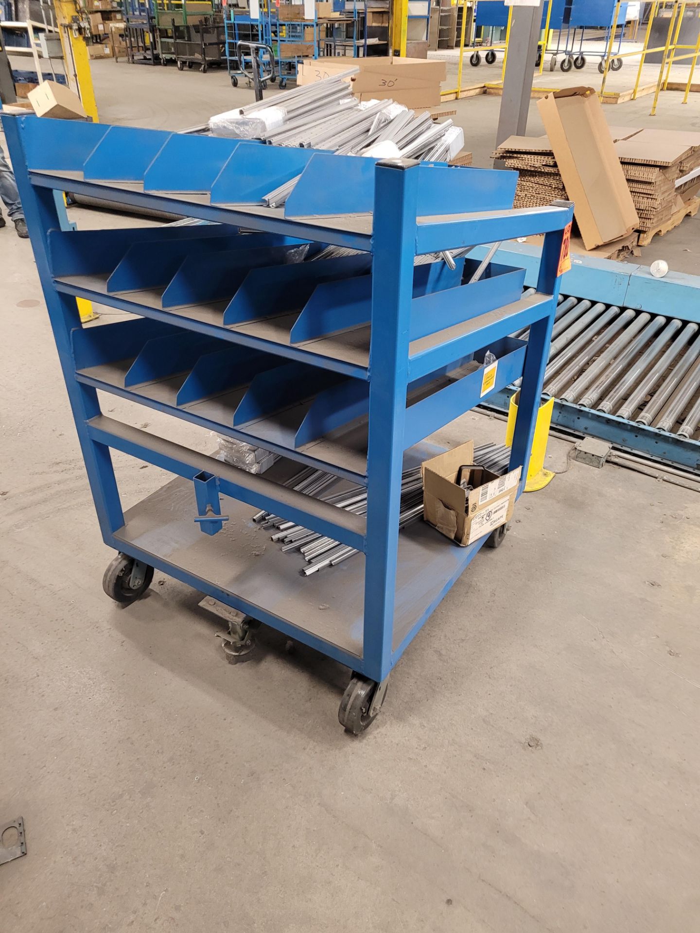 4-level mobile steel shelving cart, (3) inclined shelves, 15-sections for horizontal storage, floor - Image 5 of 5