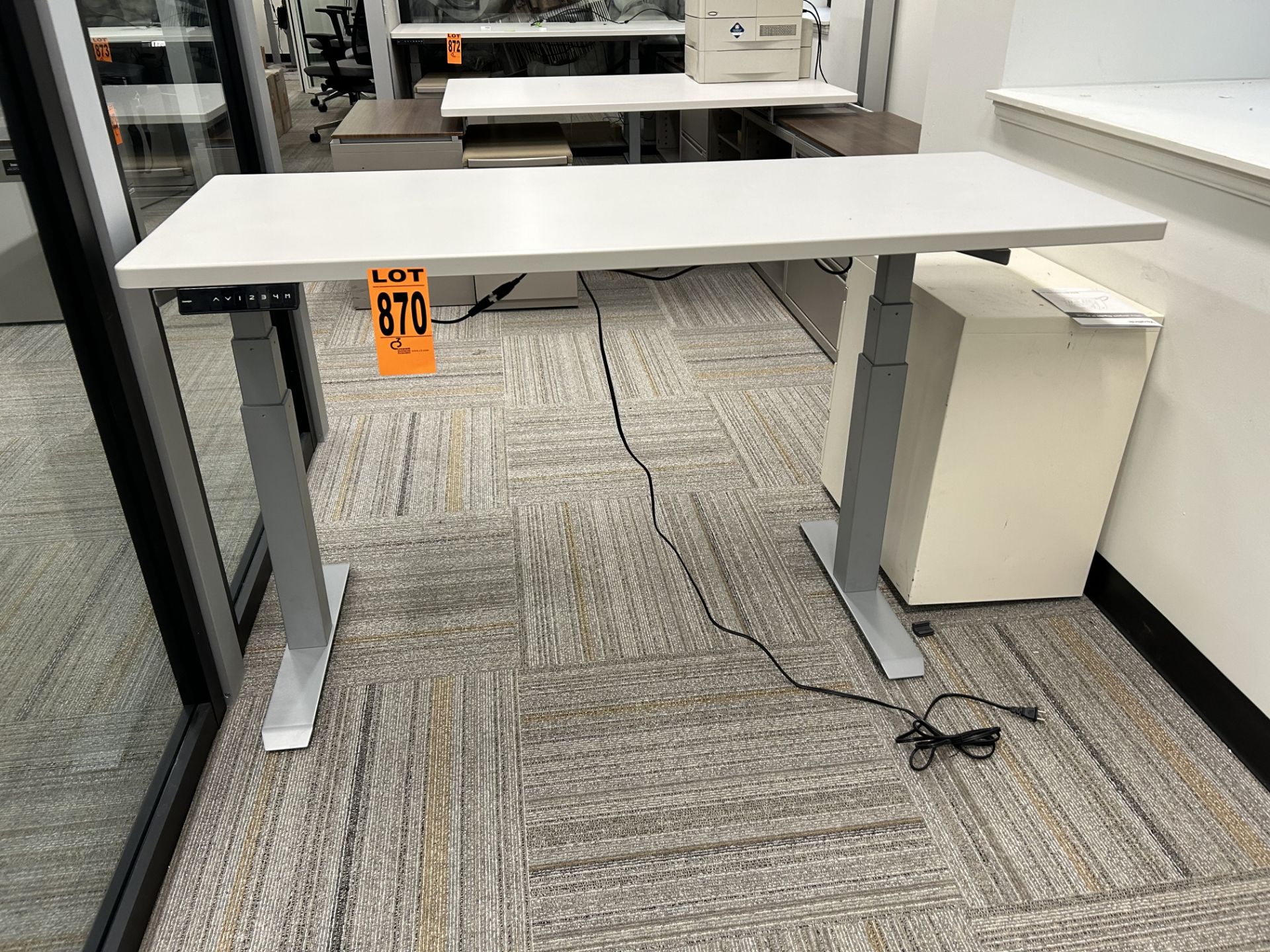 INSCAPE adjustable height, programmable control electric desk w/composite surface