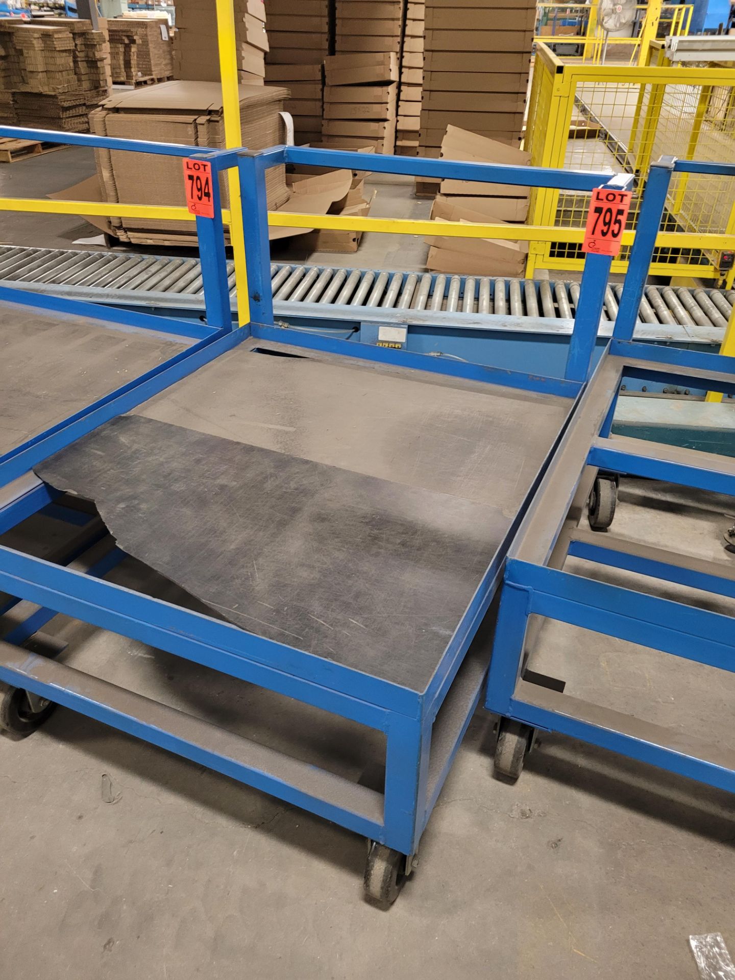 2-level steel frame cart w/ composite surface, handle, floor lock