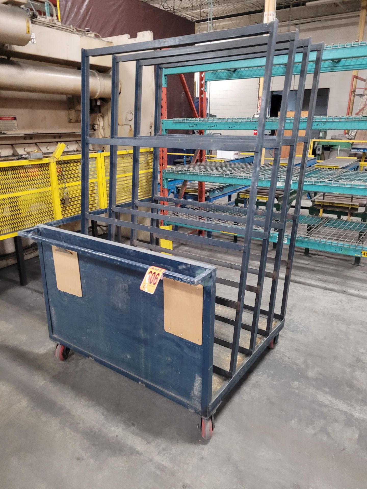 Steel frame 4-slot, 3-sided panel transfer cart w/ handle on casters, wooden base/side - Image 2 of 5