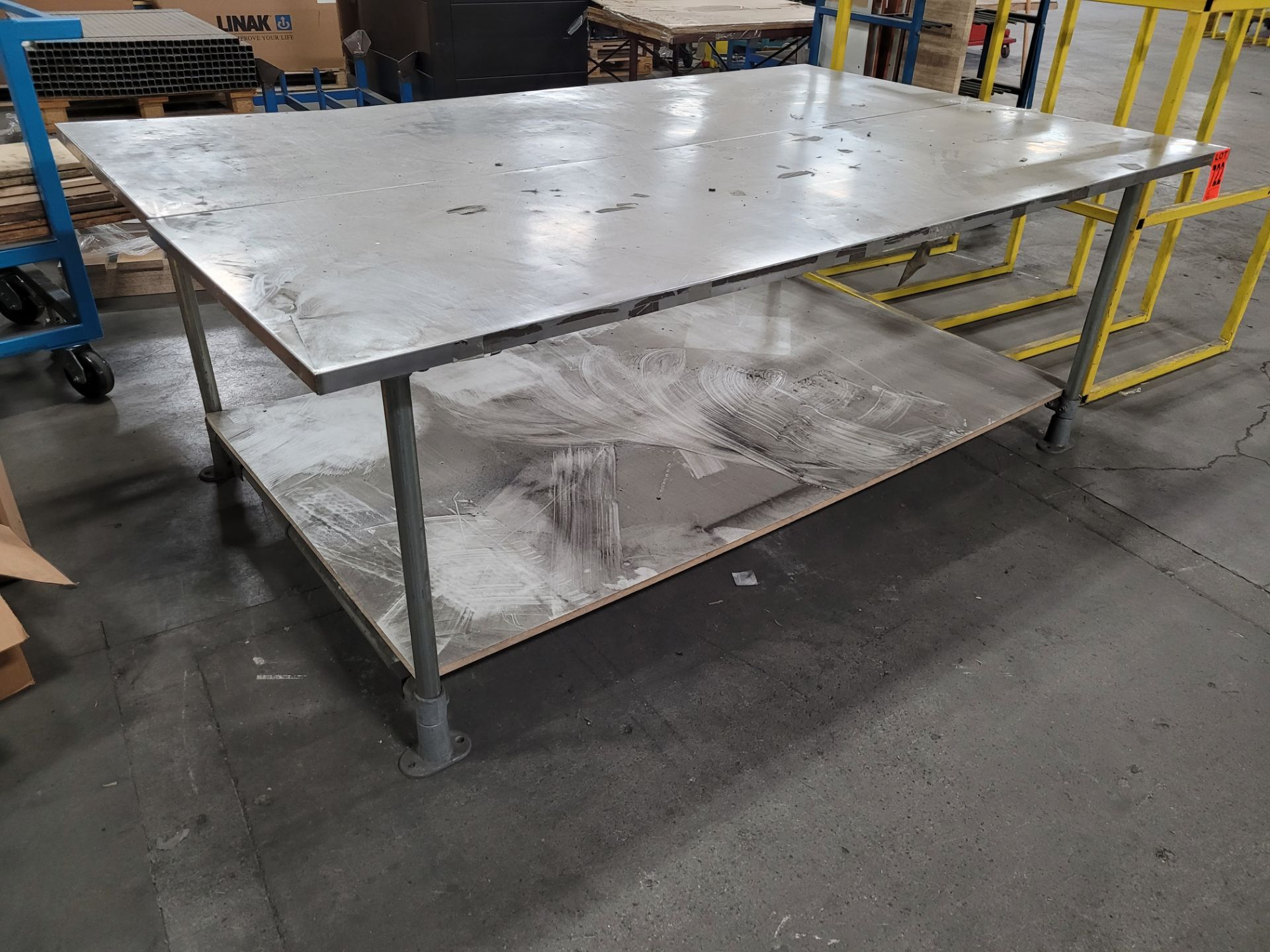 2-level stainless steel worktable on galvanized steel frame - Image 4 of 5