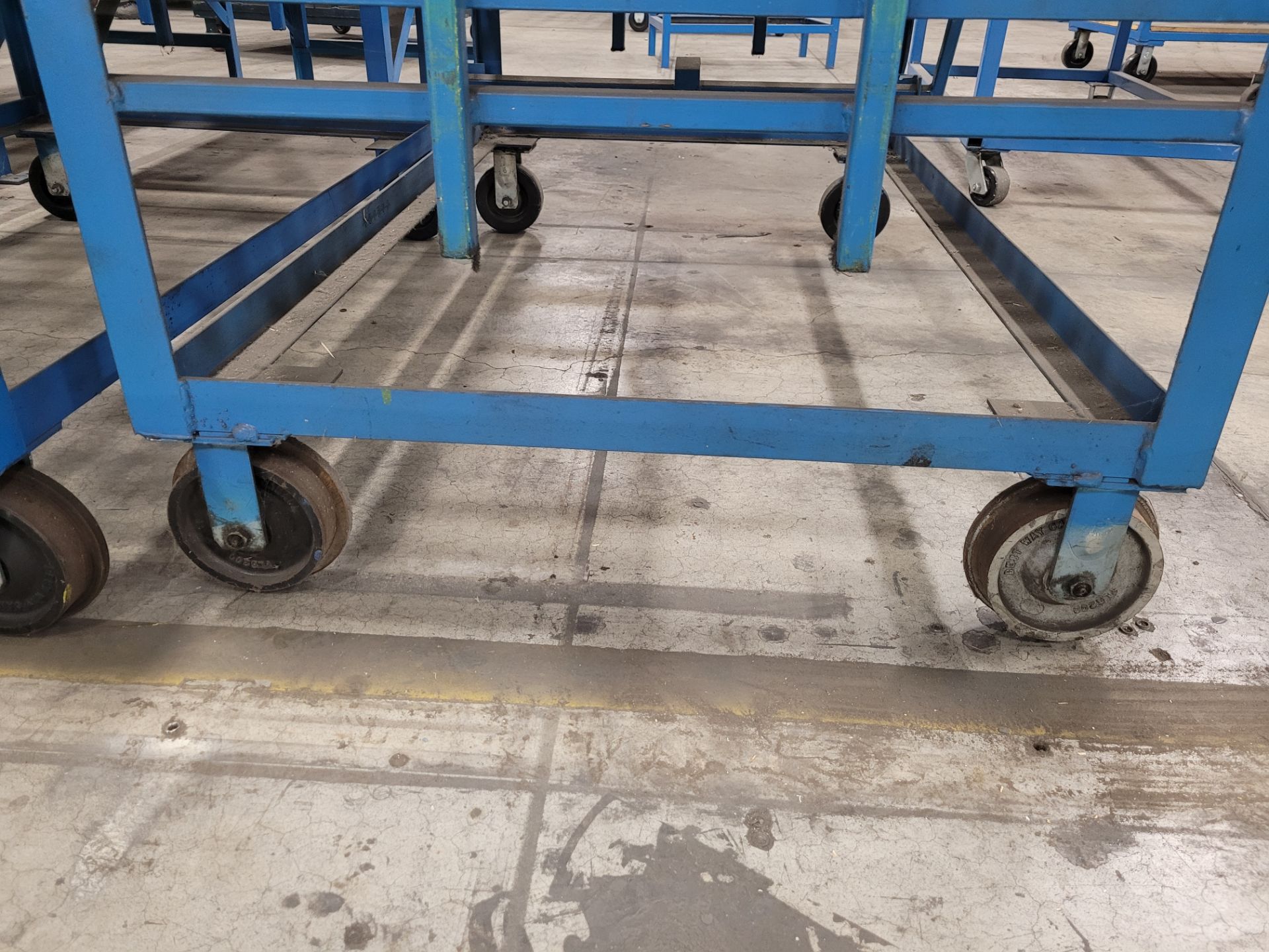 Lot of (3) Heavy-duty steel frame mobile roller conveyors, (2) casters + (2) steel rail wheels, w/ad - Image 5 of 10
