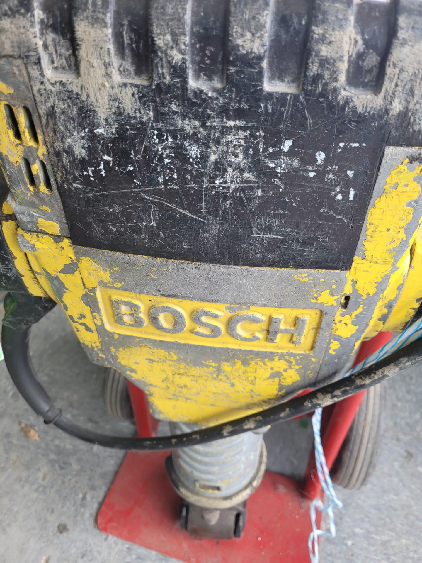 BOSCH mod. 3611C0A010 Concrete Demolition / Breaker Hammer w/ cart, Electric 120V - Image 3 of 6