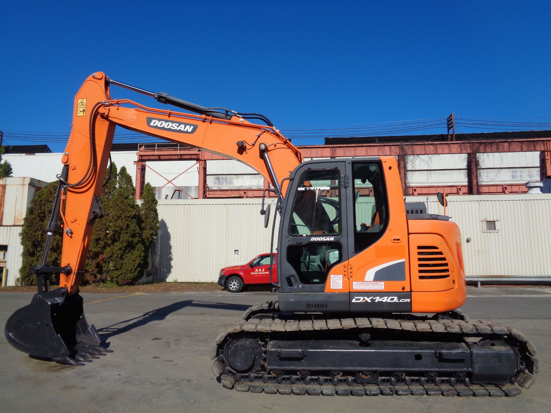 2018 Doosan DX140LCR-5 Hydraulic Excavator - Image 2 of 19