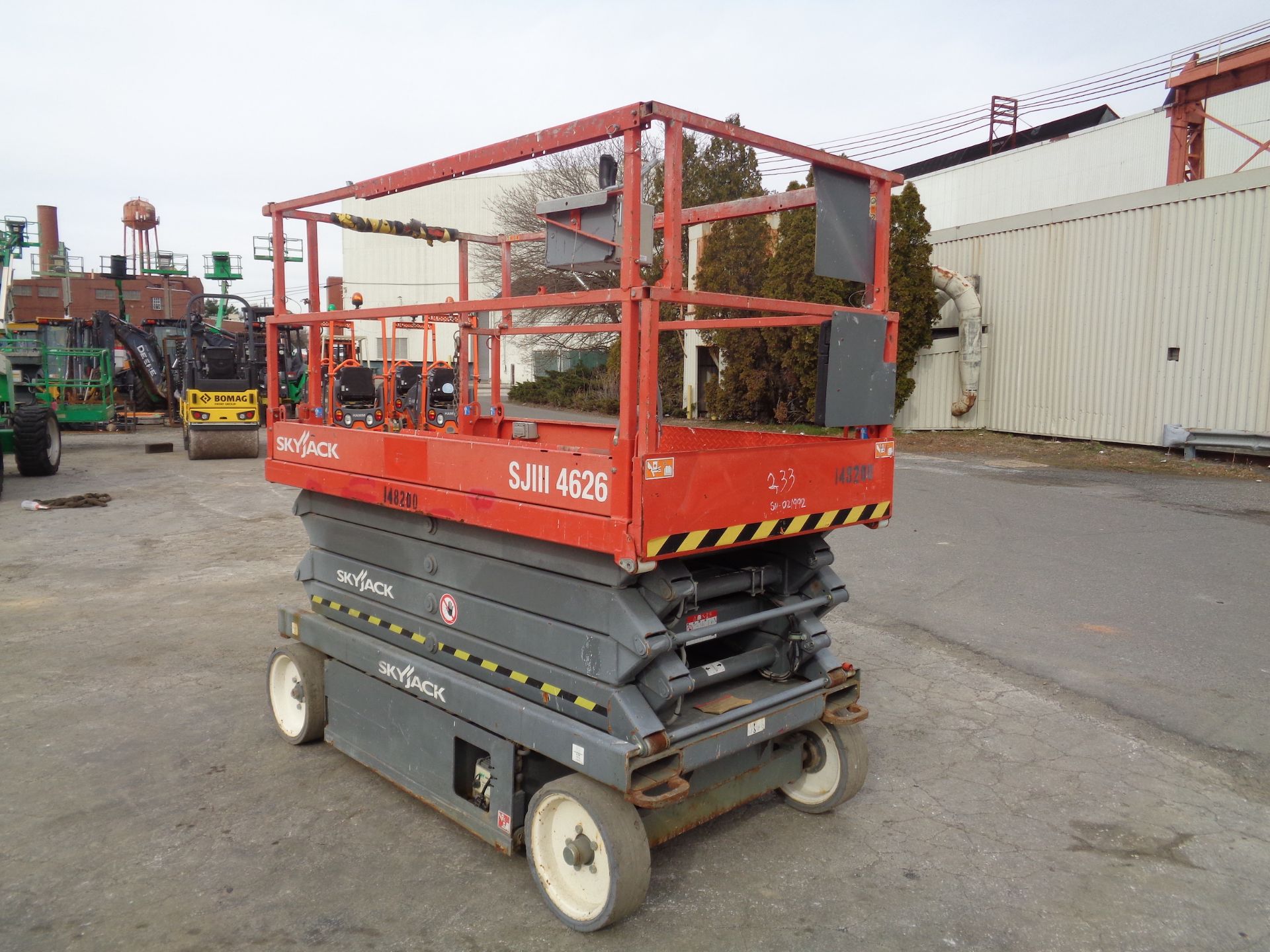 2014 Skyjack SJ4626 26ft Scissor Lift - Image 8 of 10