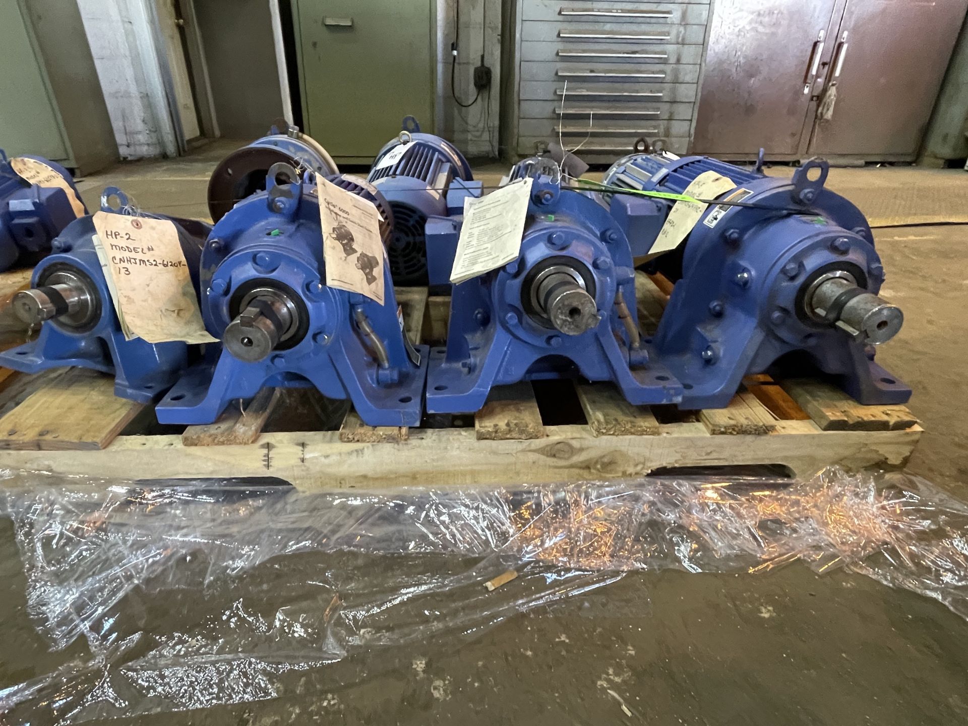 Lot of Electric Motors (EH91) - Image 8 of 13