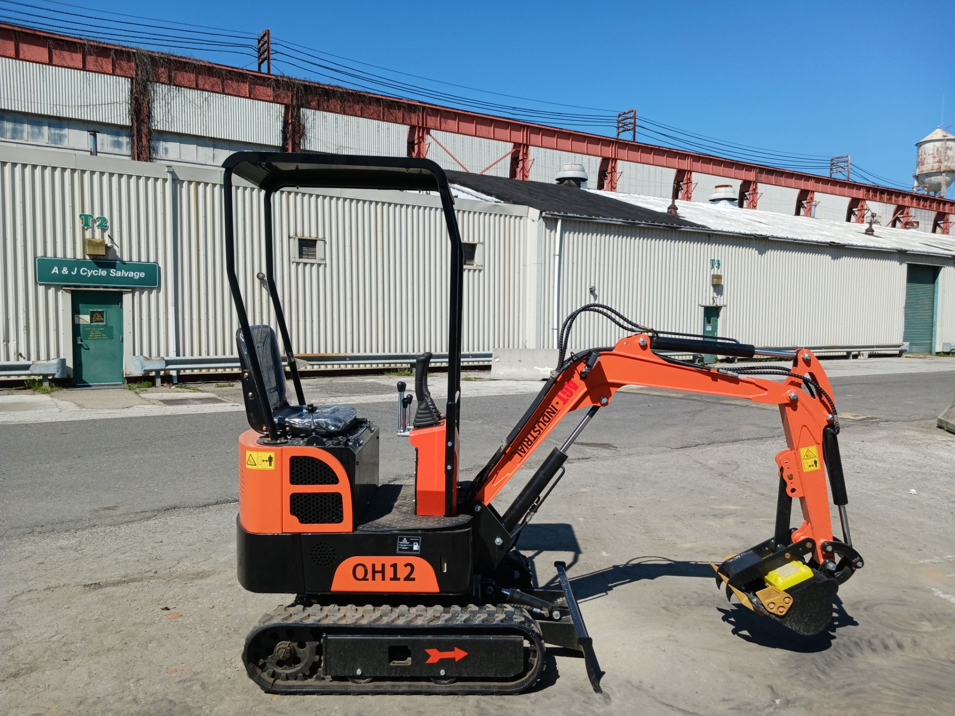 2022 AGROTK QH12 Mini Excavator