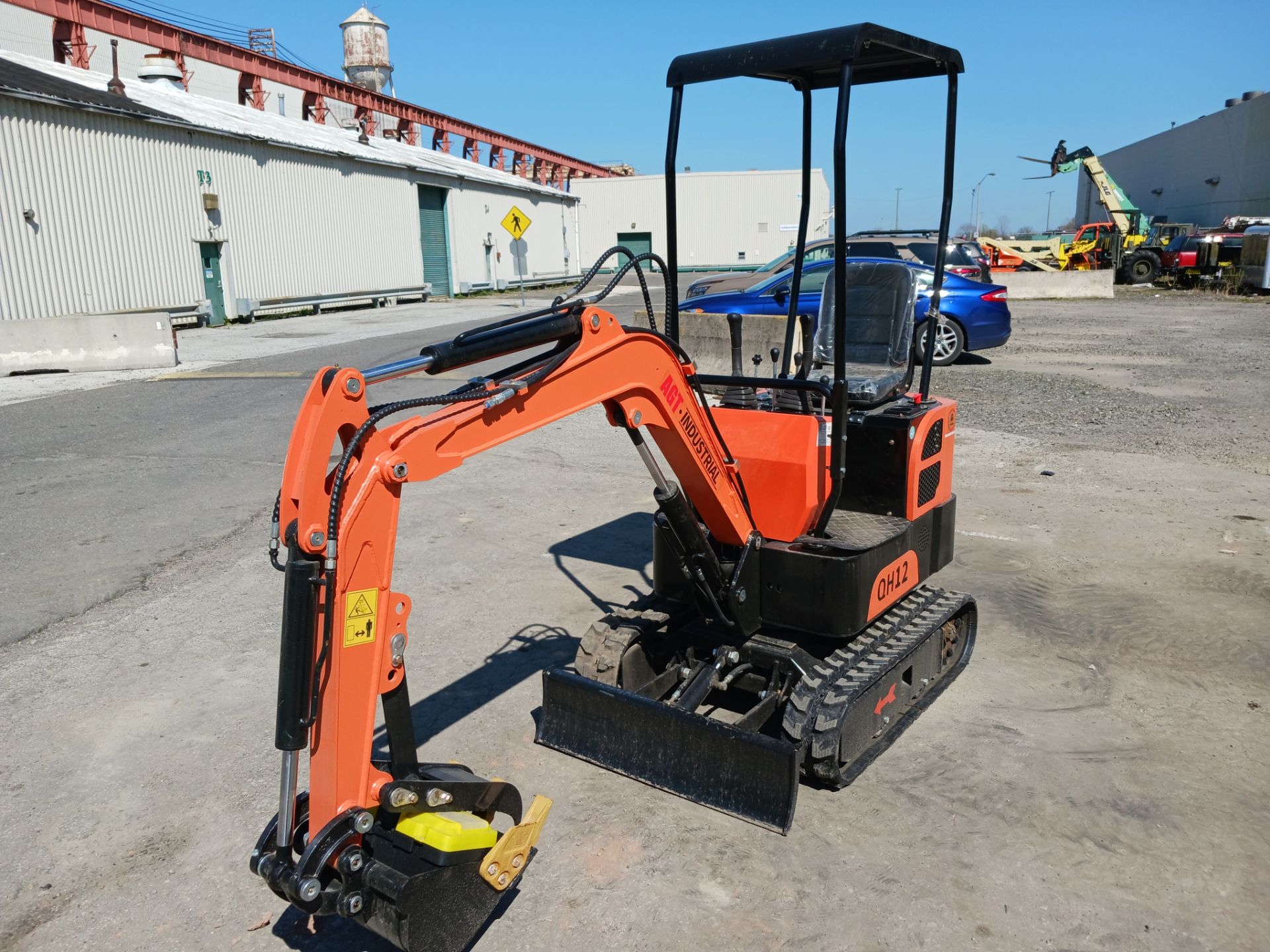 2022 AGROTK QH12 Mini Excavator - Image 6 of 10