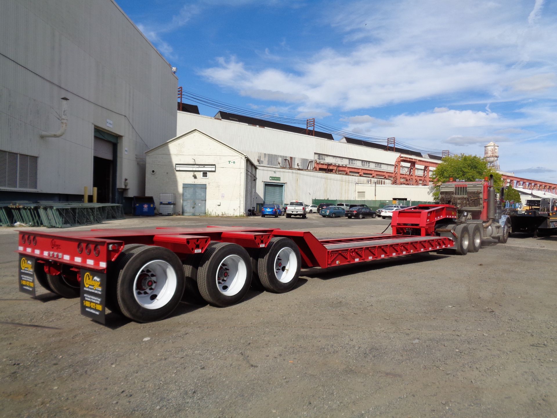 NEW 2022 Witzco RG52 Detachable Gooseneck Trailer - Image 5 of 10