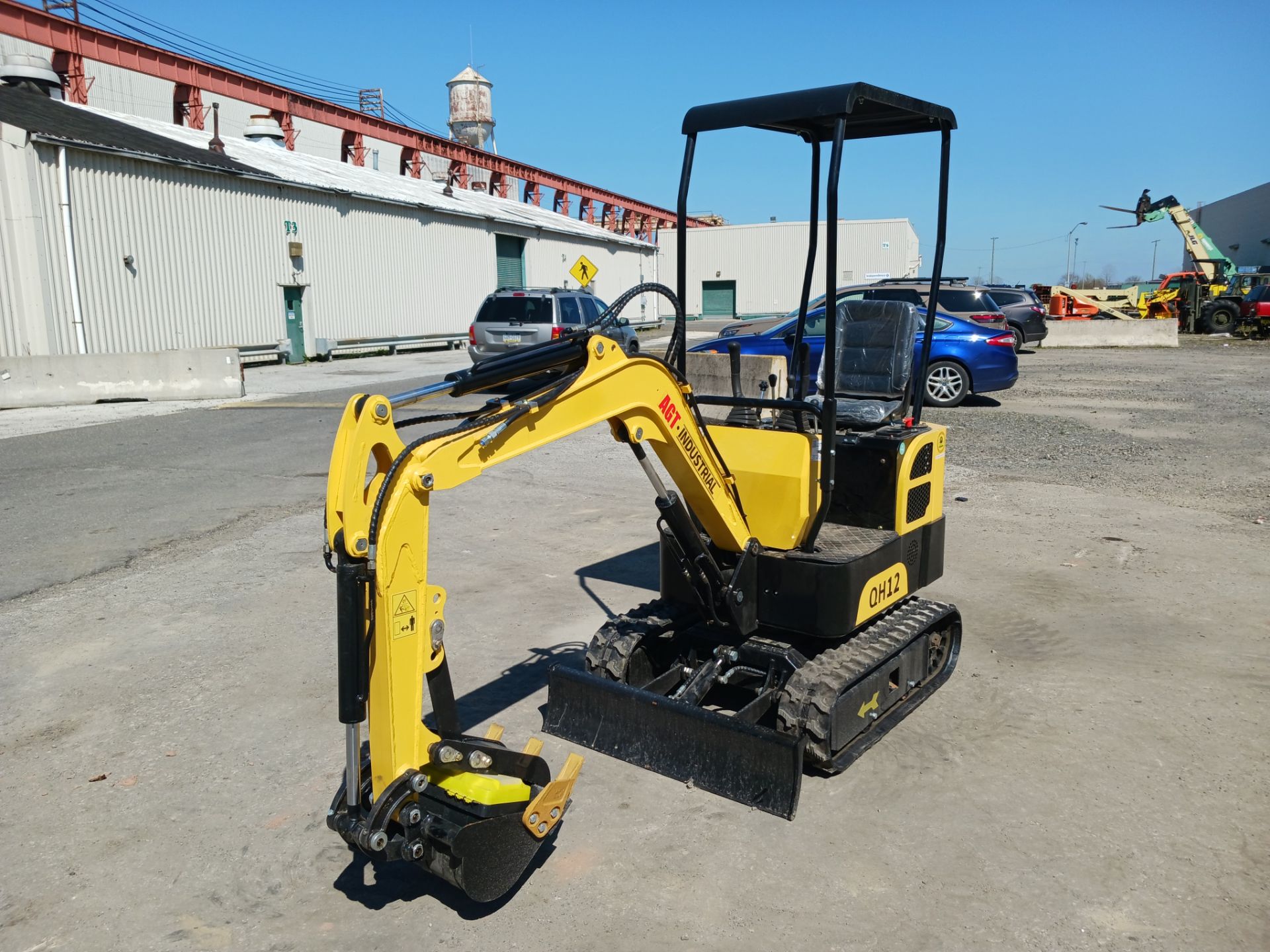 2022 AGROTK QH12 Mini Excavator - Image 6 of 10