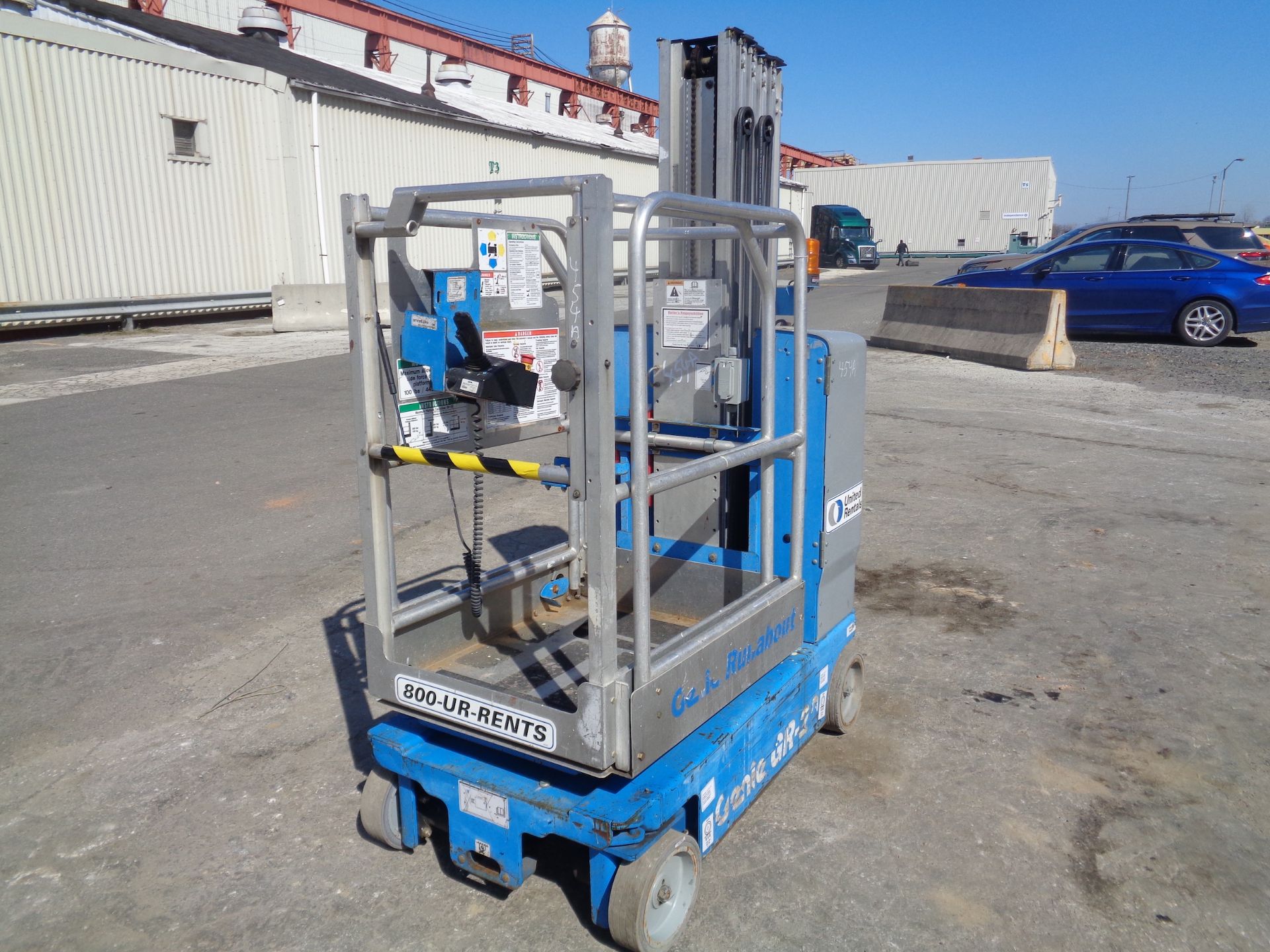 2015 Genie GR20 20ft Scissor Lift - Image 7 of 10