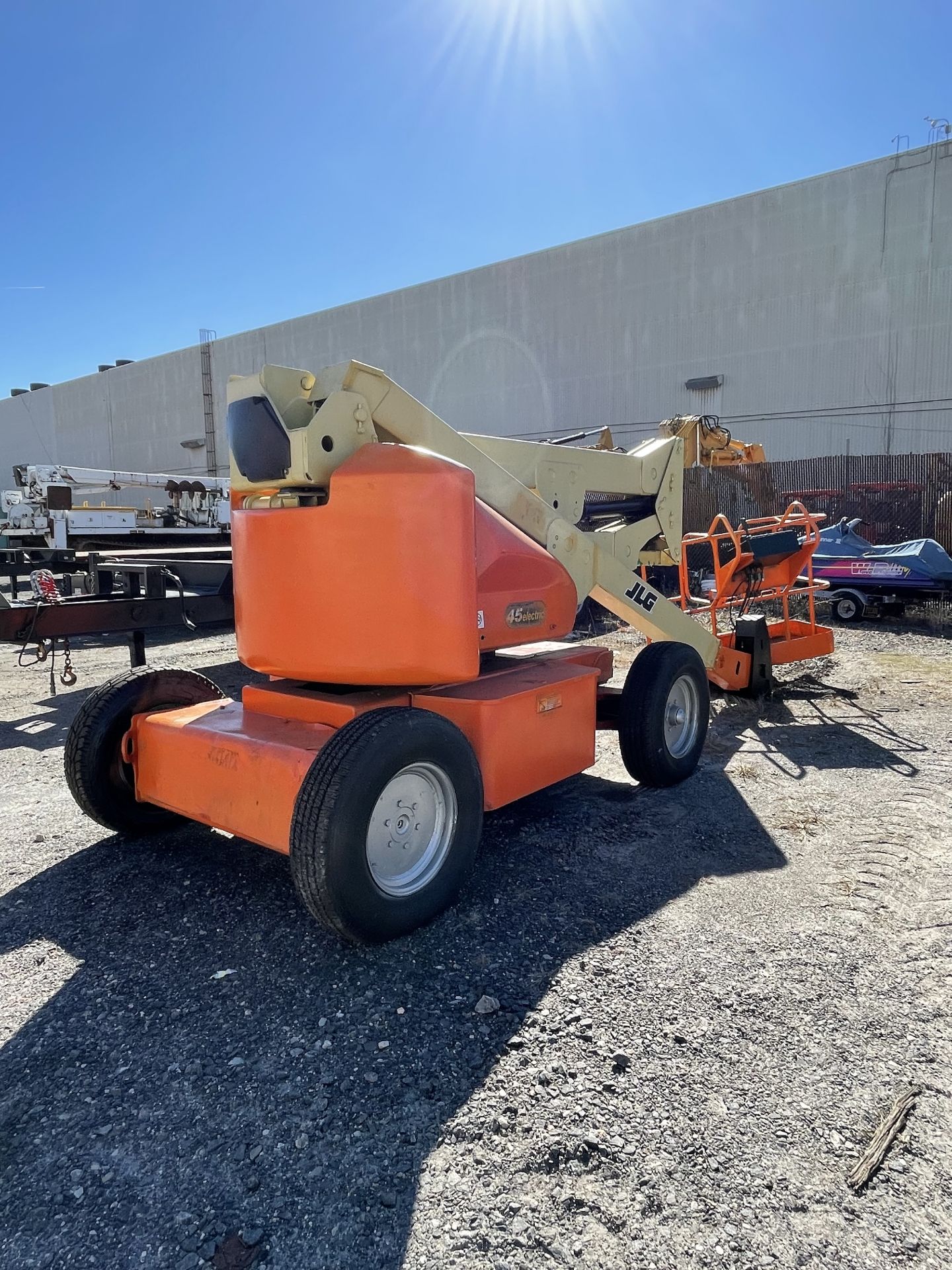 JLG 45 Electric Boom Lift (MN1) - Image 2 of 9