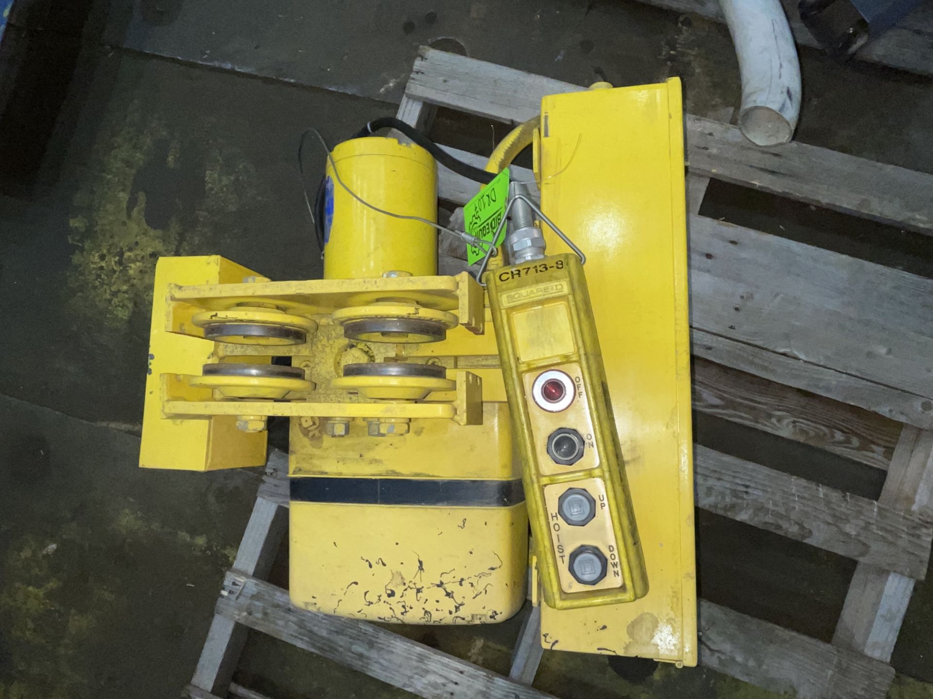 Yale 1/2 Ton Electric Hoist (DR107) - Image 5 of 7