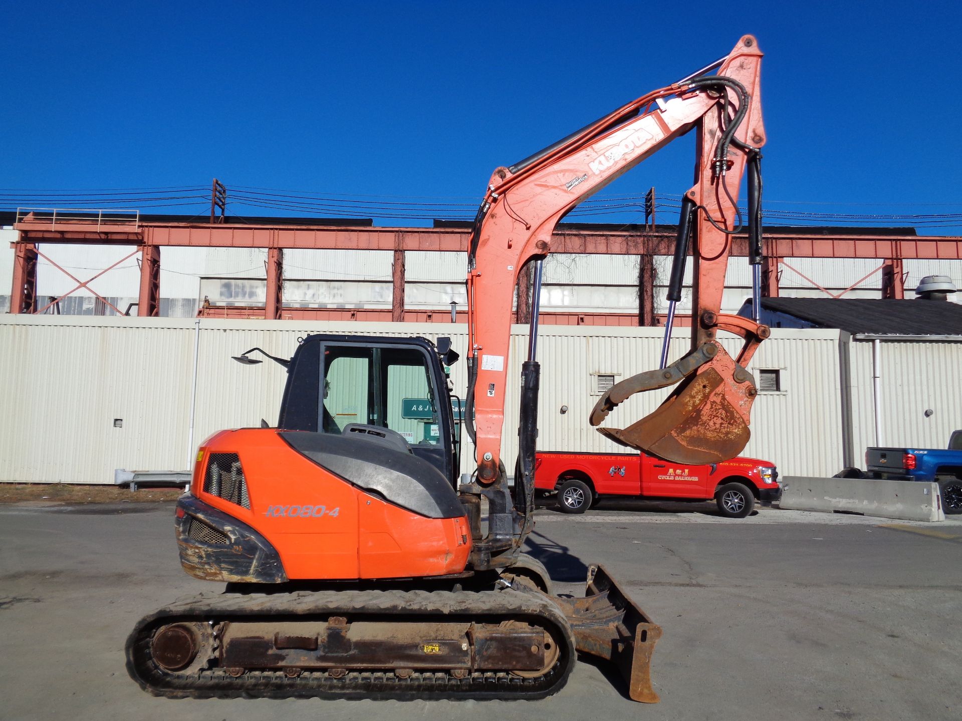 2017 Kubota KX080-4 Excavator - Image 4 of 10