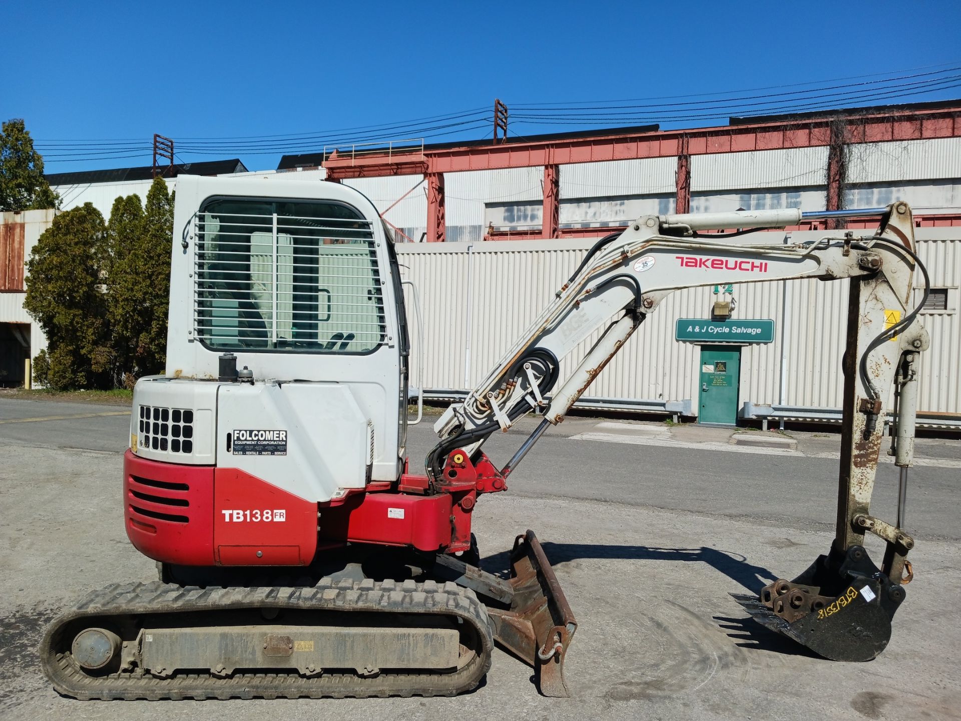 2014 Takeuchi TB138FR Mini Excavator - Image 2 of 8