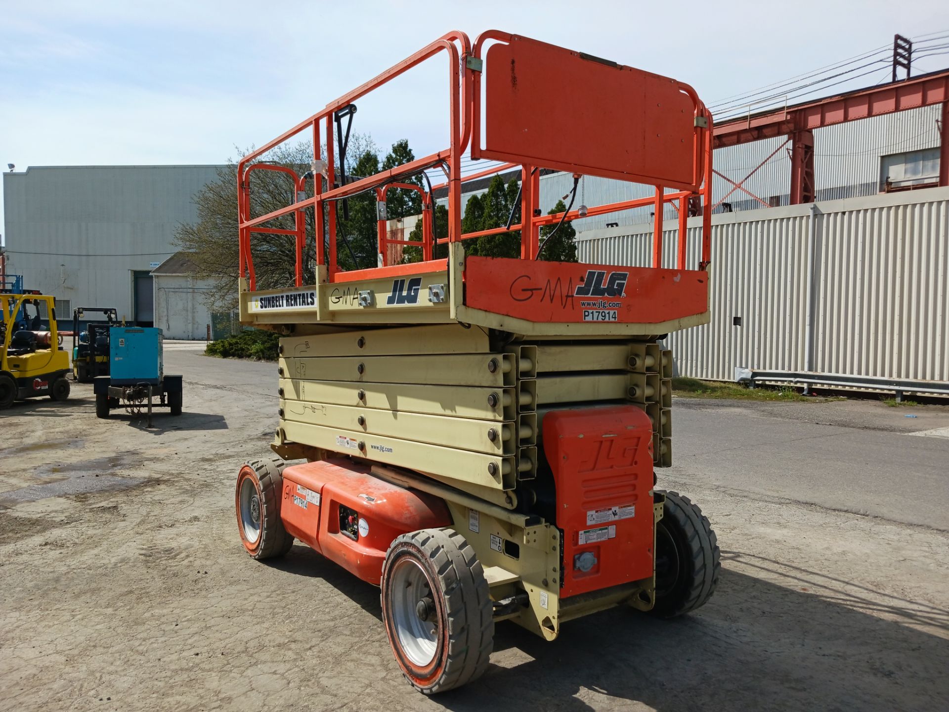 2014 JLG 4069LE 40ft Scissor Lift - Image 2 of 16