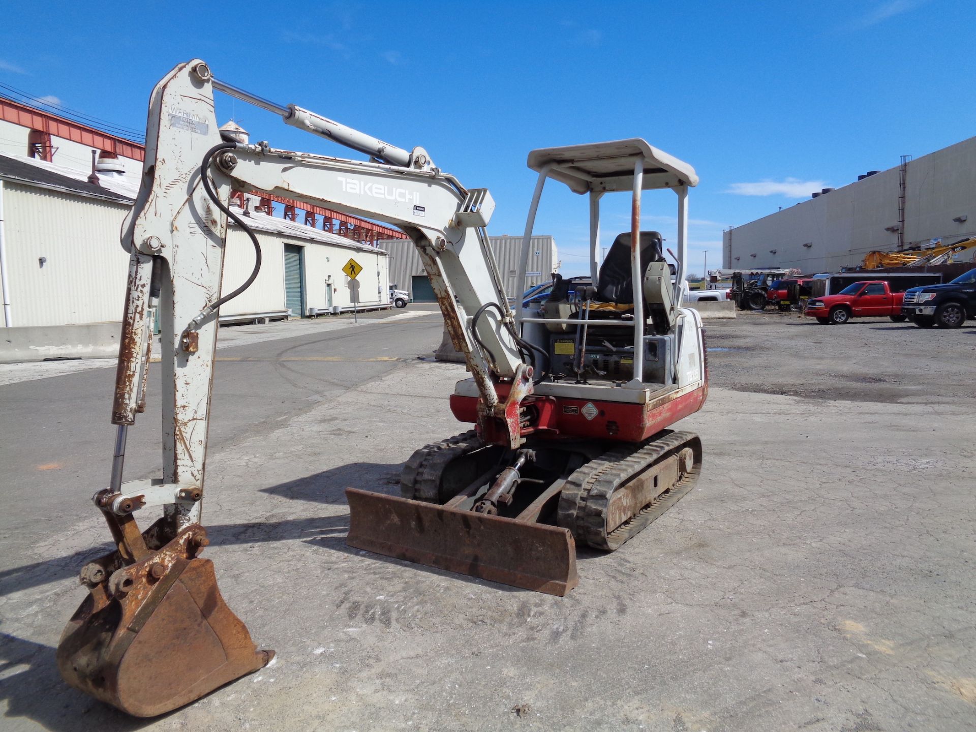 Takeuchi TB125 Mini Excavator - Image 3 of 8