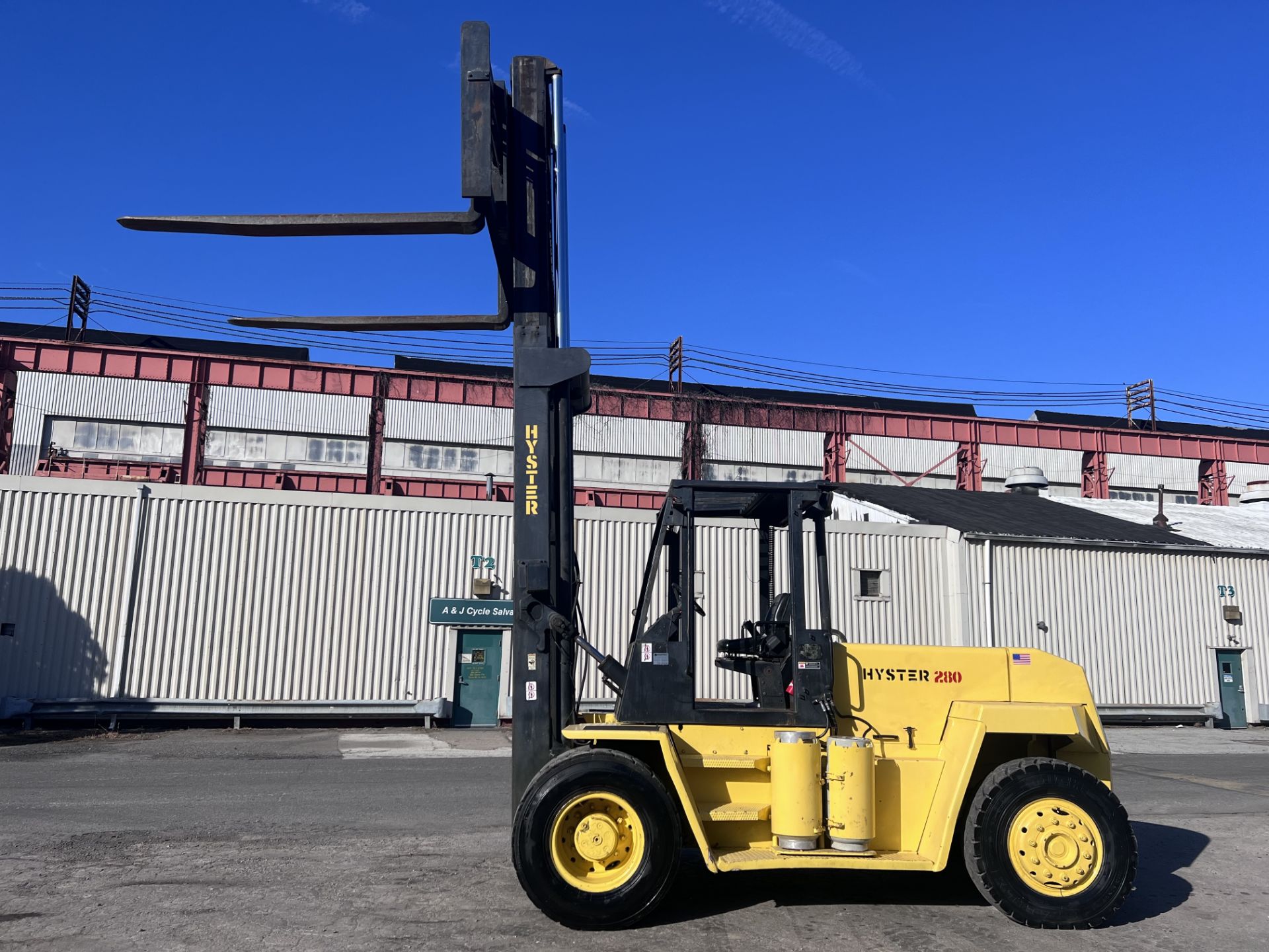 Hyster H280XL 28,000lb Forklift - Image 8 of 10