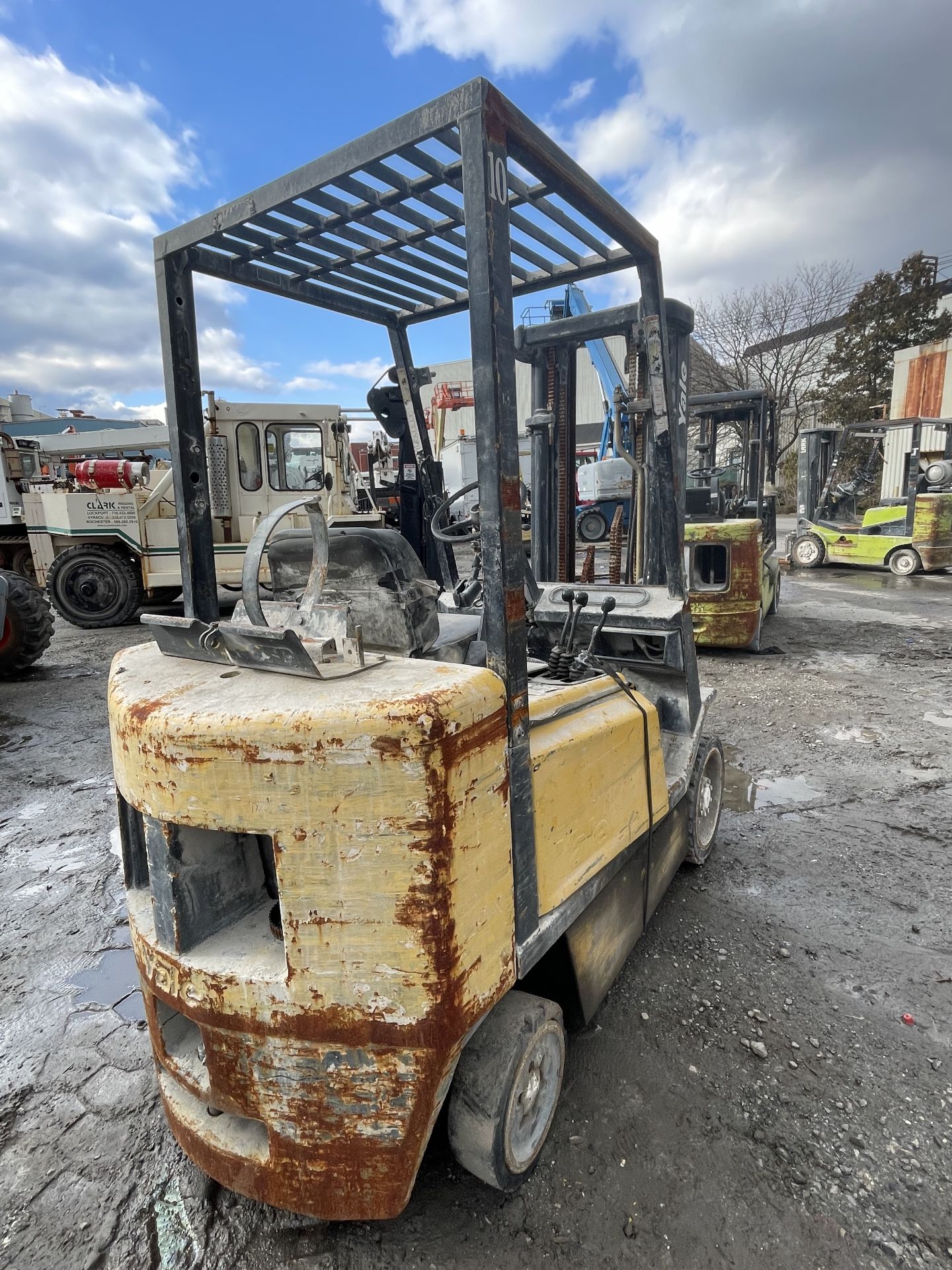 Yale Forklift (ETW59) - Image 7 of 10