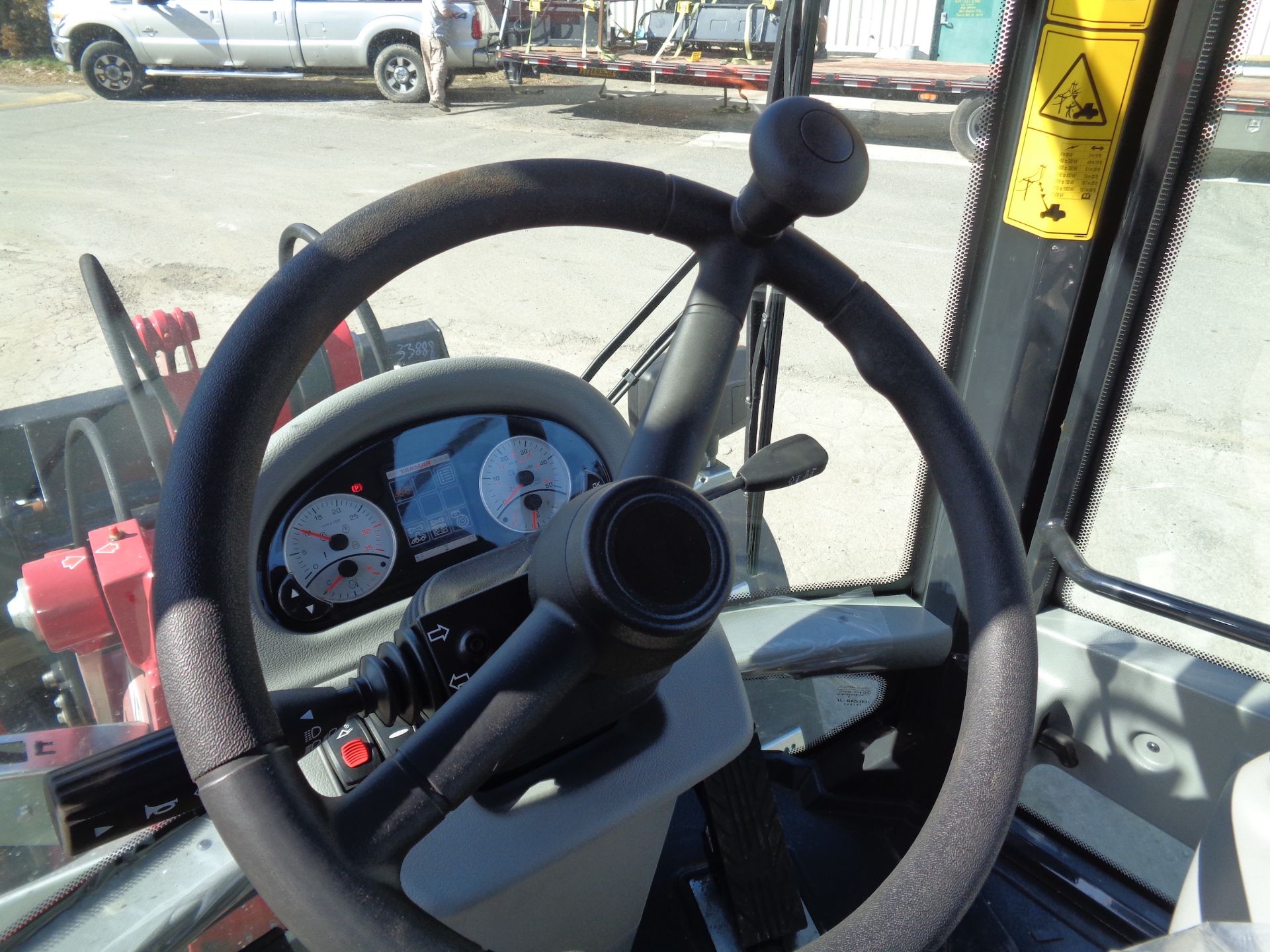 UNUSED 2022 Yanmar V80 Stage 5 Wheel Loader - Image 11 of 12