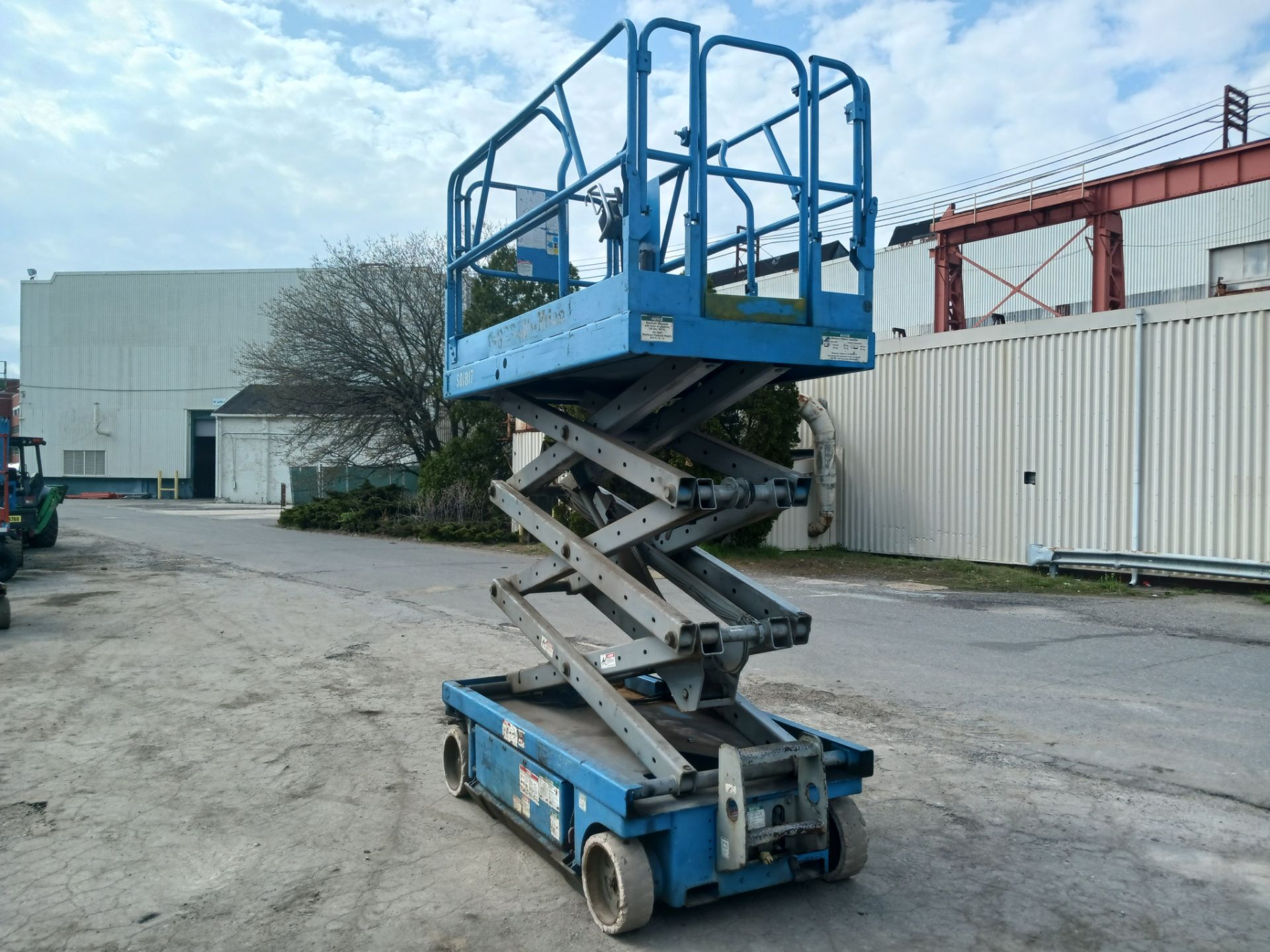 Genie GS-2046 Scissor Lift 20ft Height(EH112) - Image 9 of 12