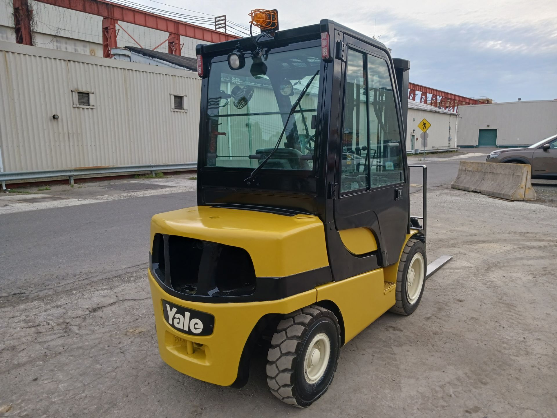 Yale GDP060VX 6,000lb Forklift - Image 6 of 13