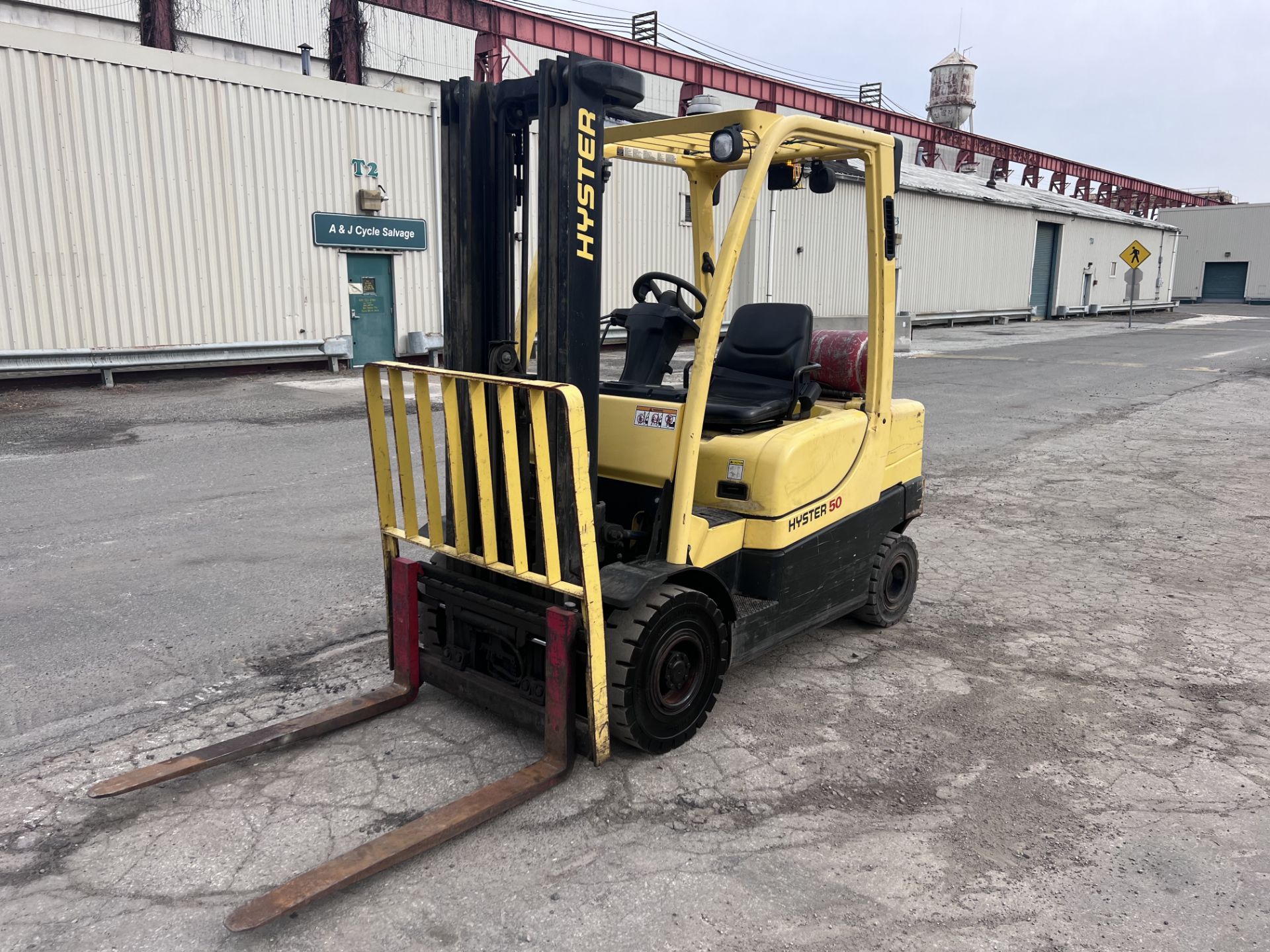 Hyster H50CT 5,000lb Forklift - Image 8 of 10