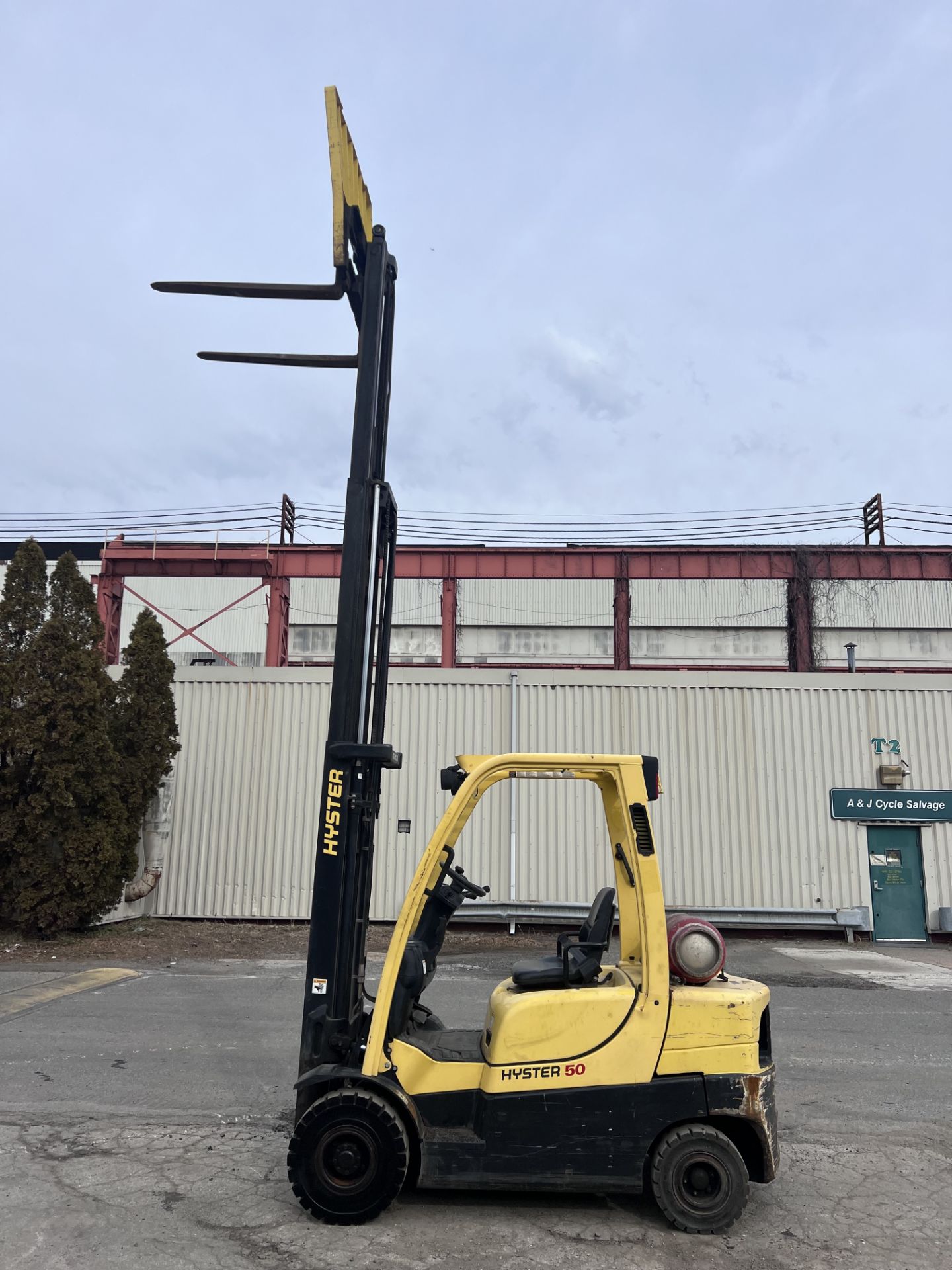 Hyster H50CT 5,000lb Forklift - Image 5 of 10