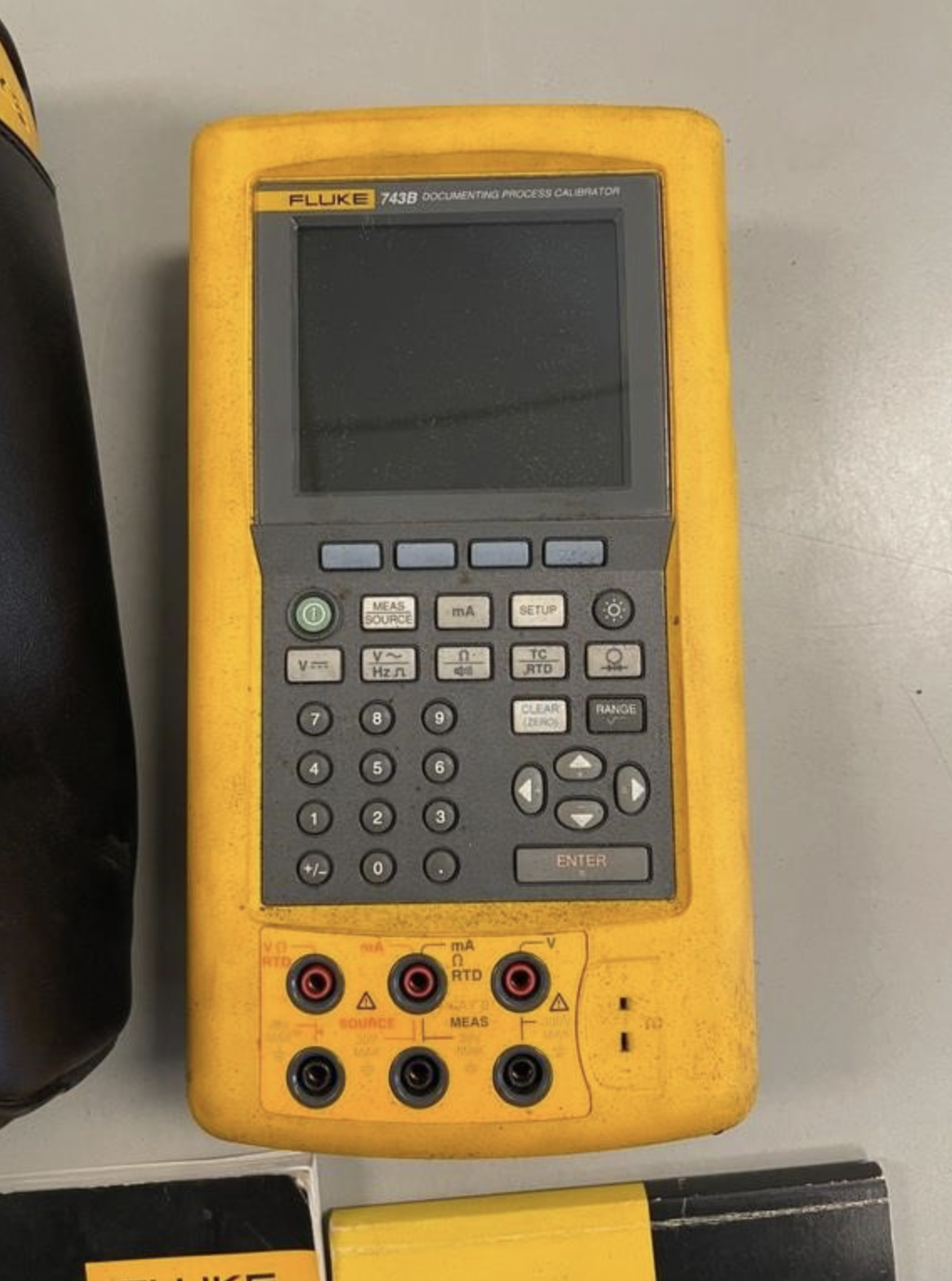 Fluke 743B Documenting Process Calibrator (DR71) - Image 2 of 11