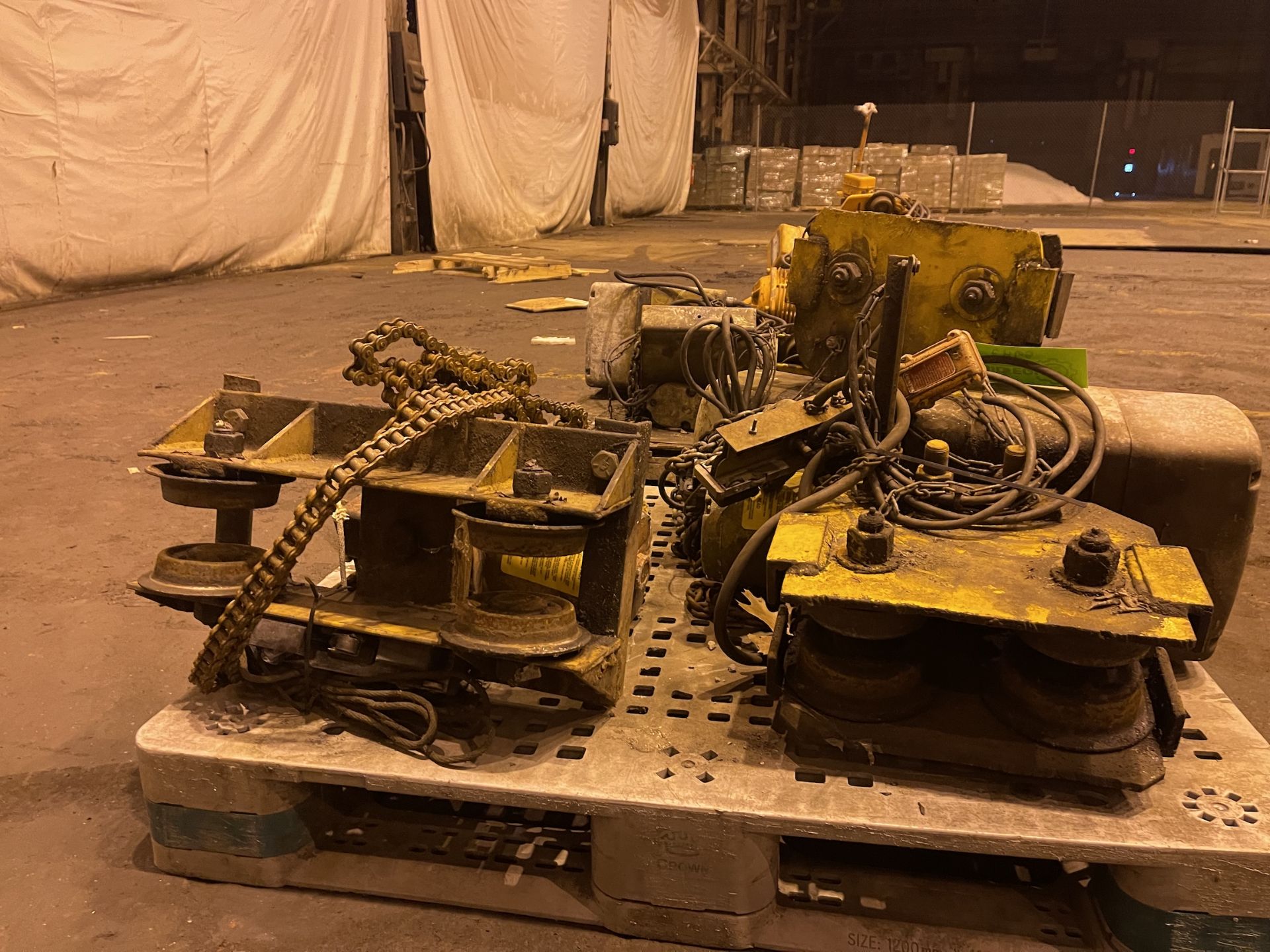 Lot of 3 Electric Hoist (EH65) - Image 5 of 12