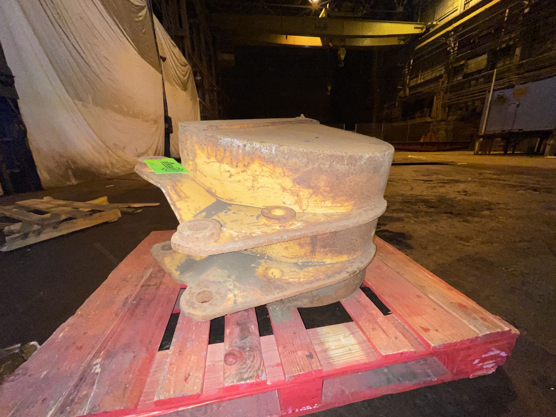 24 inch 4 Tooth Excavator Bucket (AM1) - Image 3 of 6