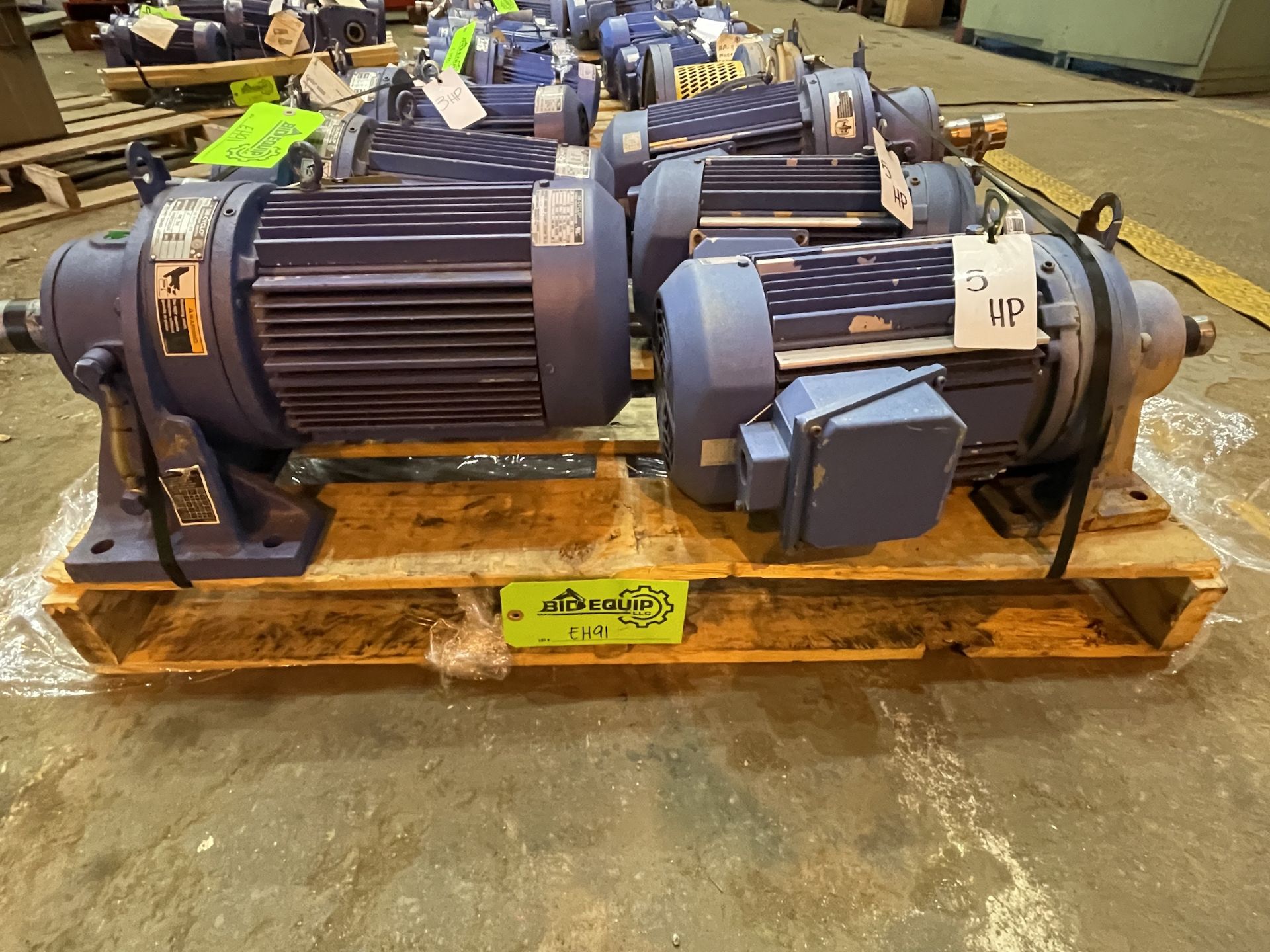 Lot of Electric Motors (EH91) - Image 7 of 13