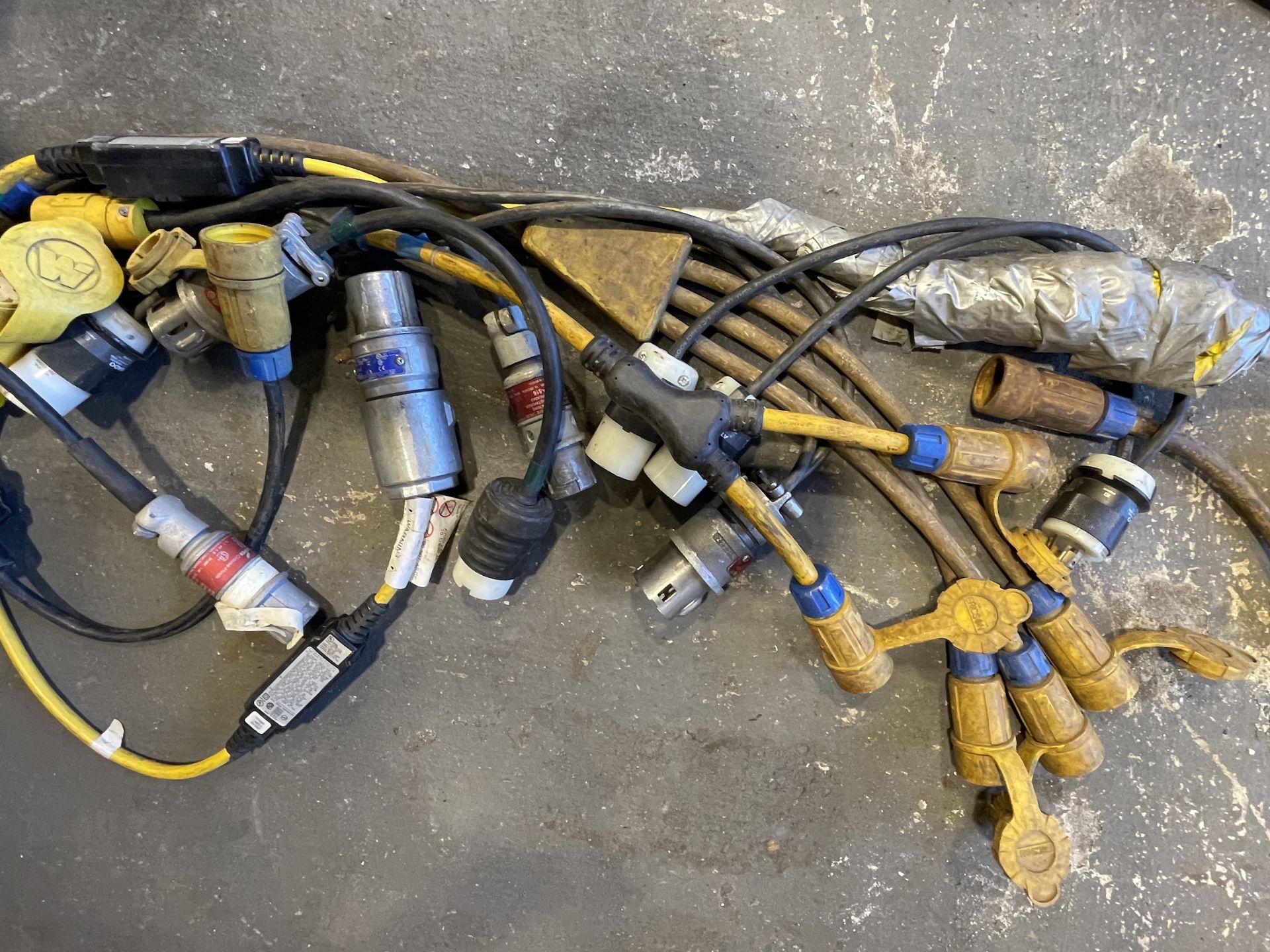 Lot of Extension Cord Adapters - Upland - Image 5 of 6