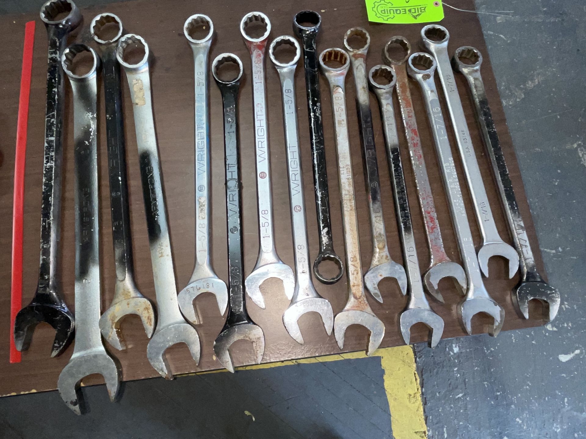 Lot of 16 wrenches-Upland